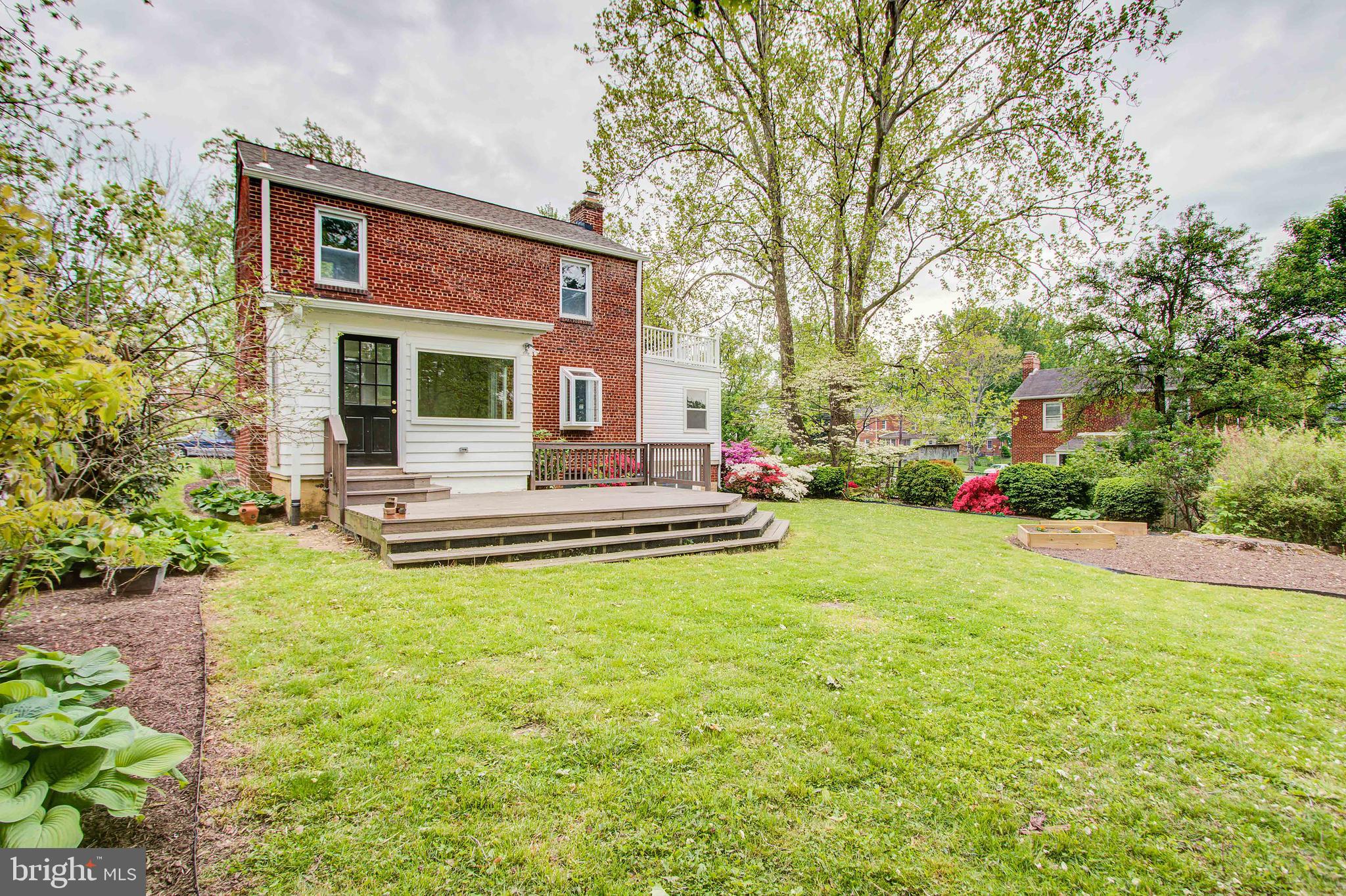 WHEATON HILLS - Residential