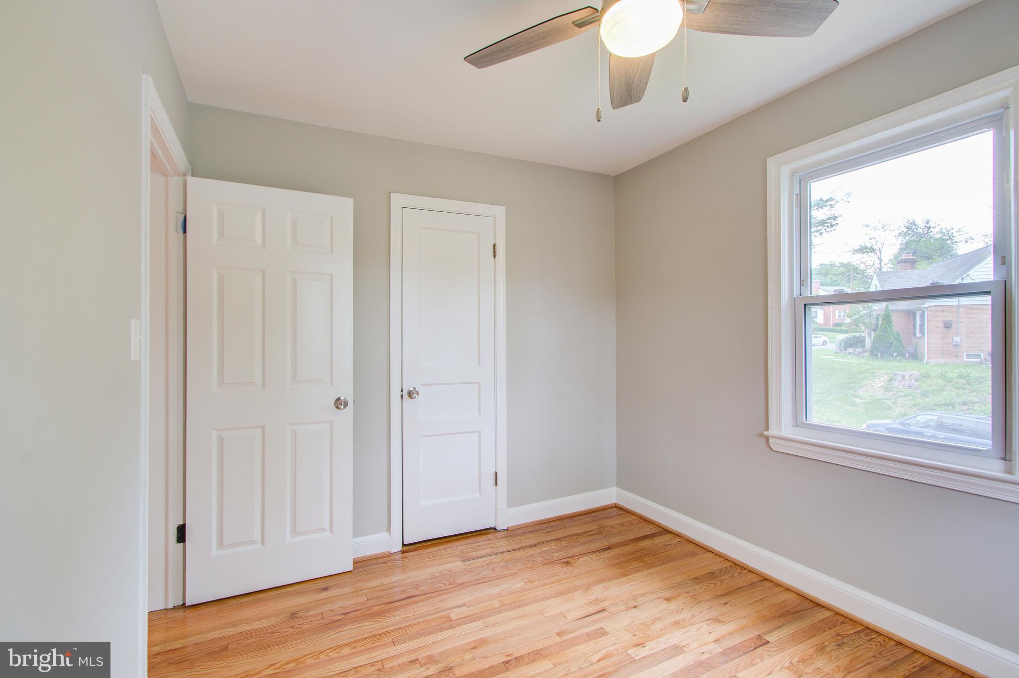 WHEATON HILLS - Residential