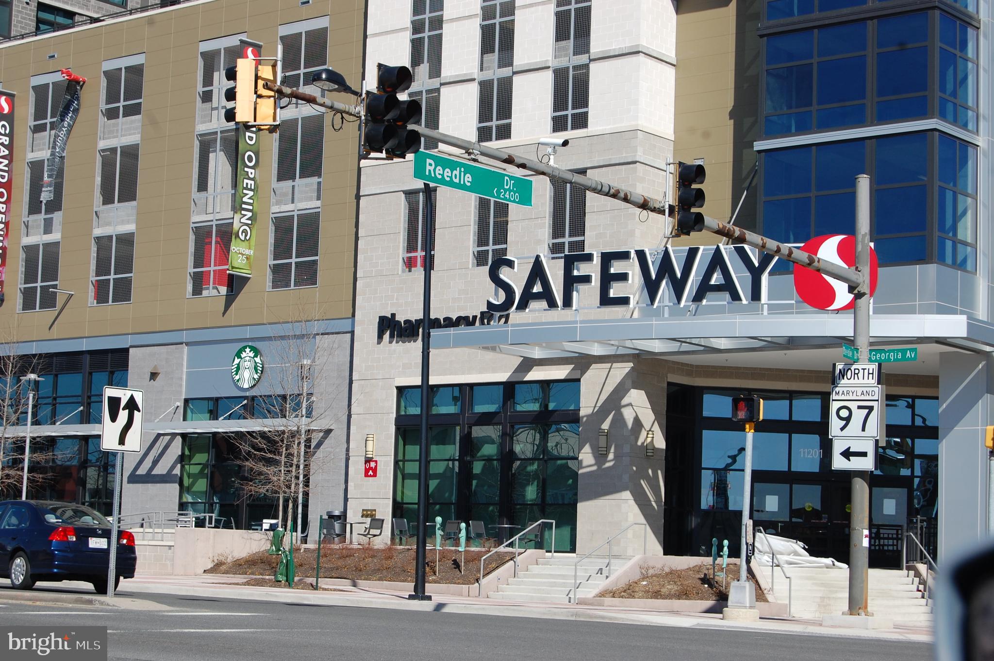 WHEATON HILLS - Residential