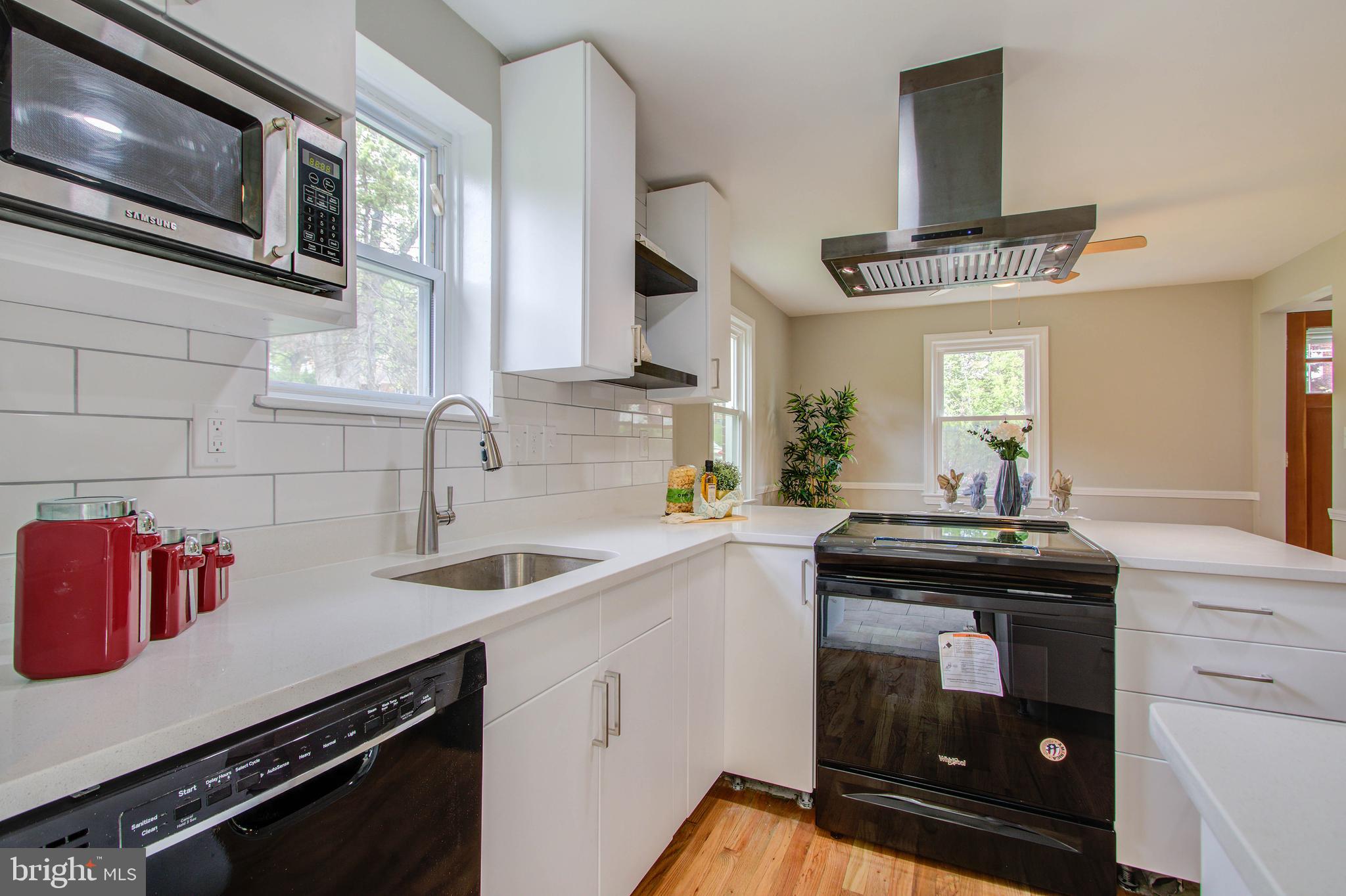 WHEATON HILLS - Residential