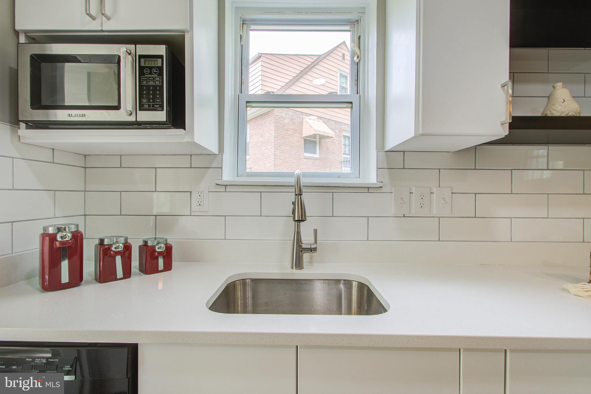 WHEATON HILLS - Residential