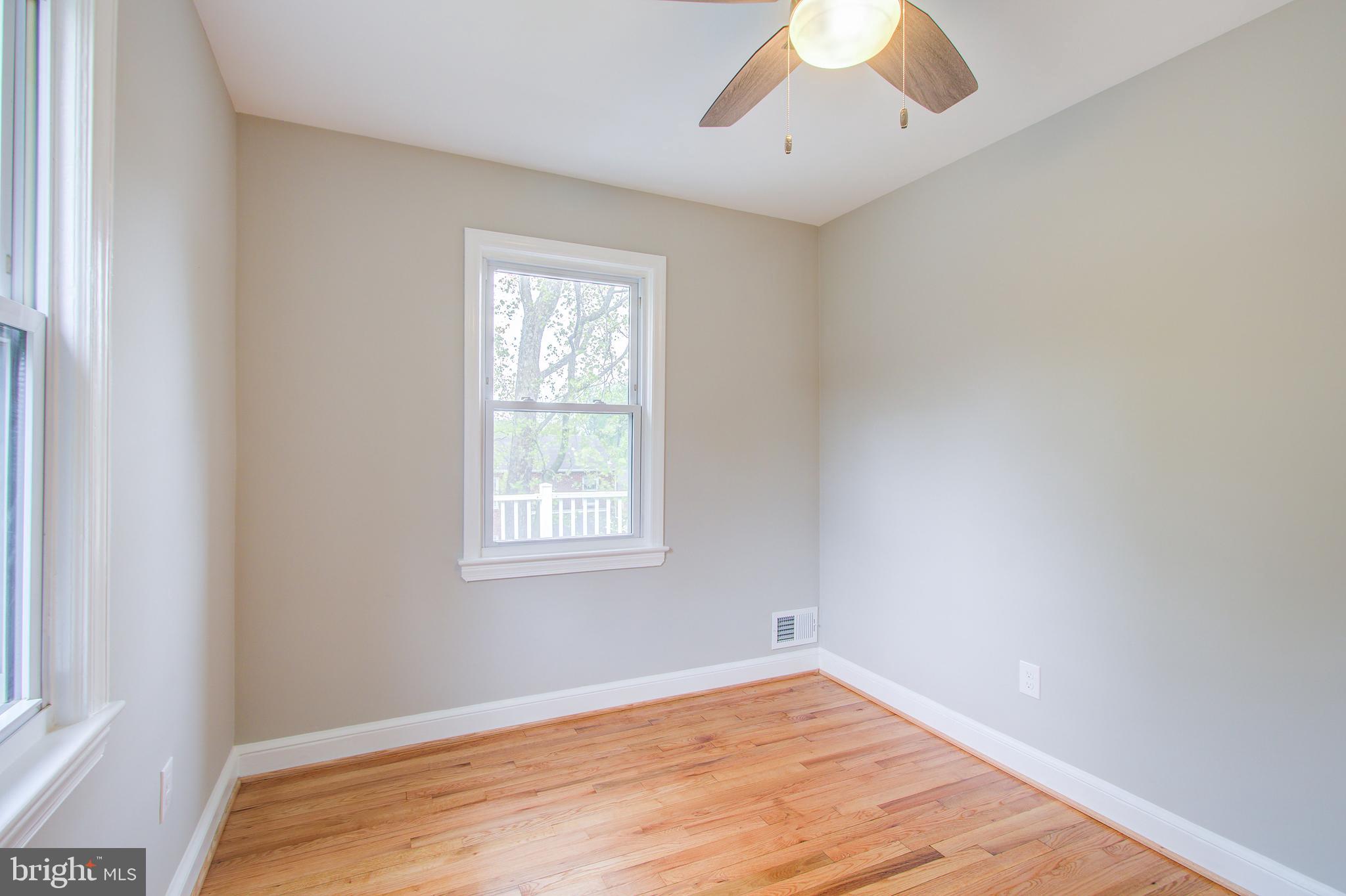 WHEATON HILLS - Residential