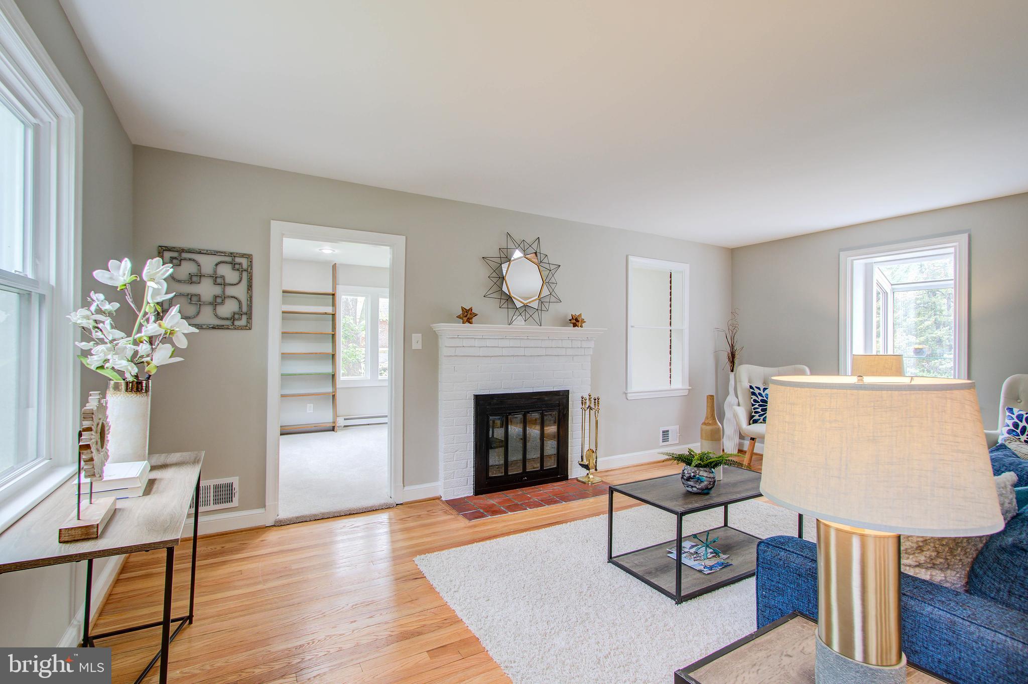 WHEATON HILLS - Residential