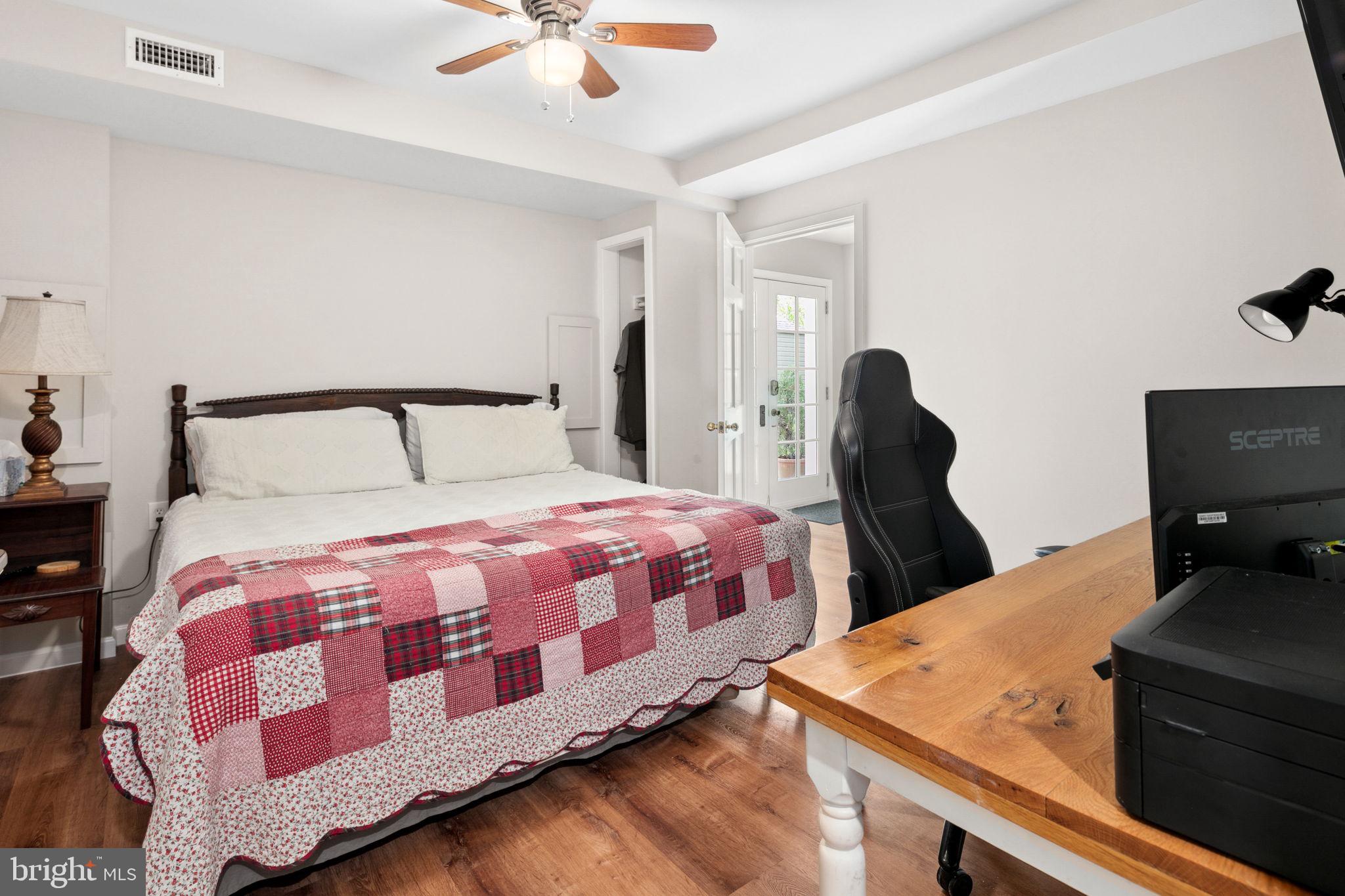 HENSLEY ESTATE - Residential