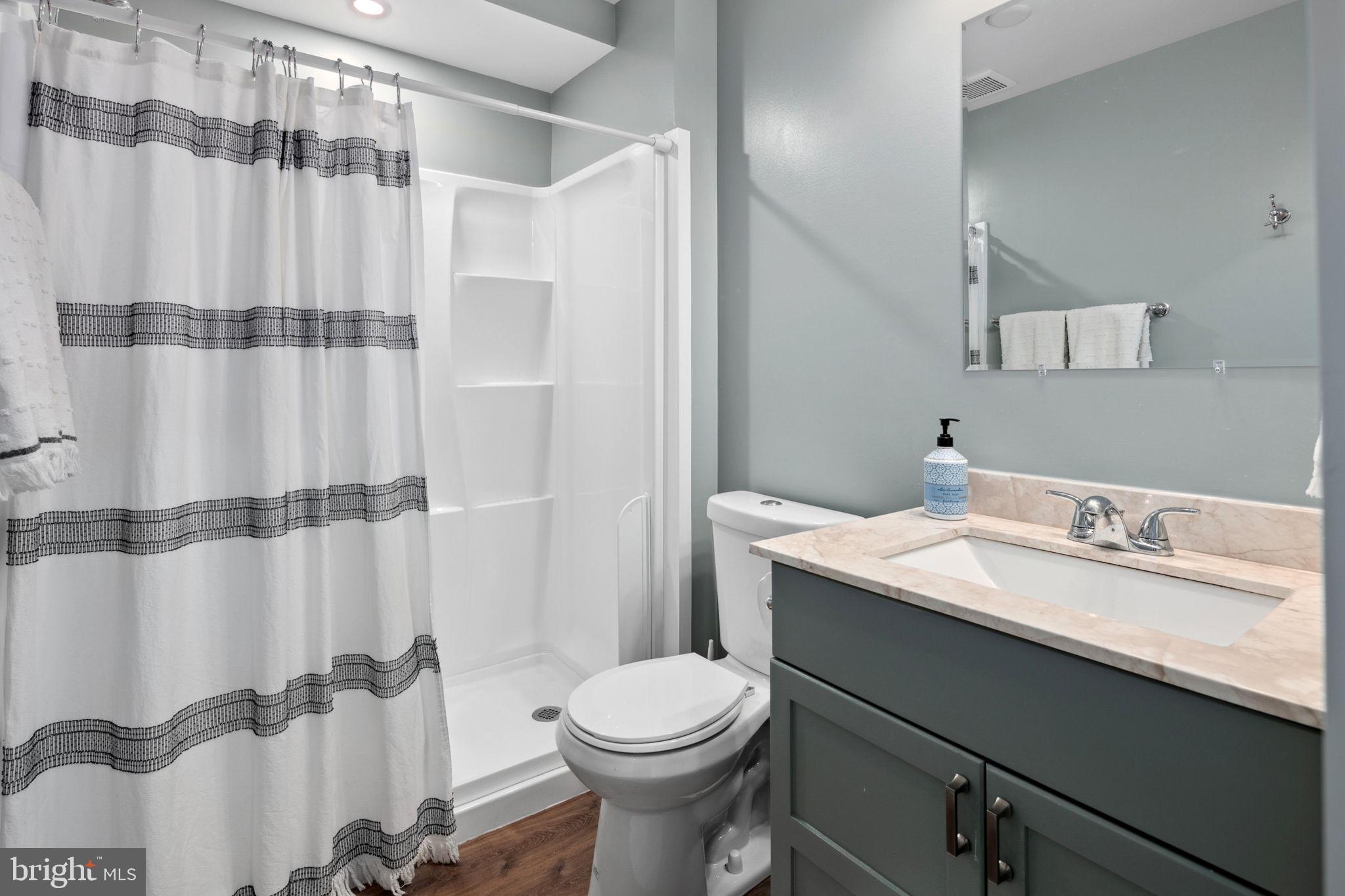 HENSLEY ESTATE - Residential