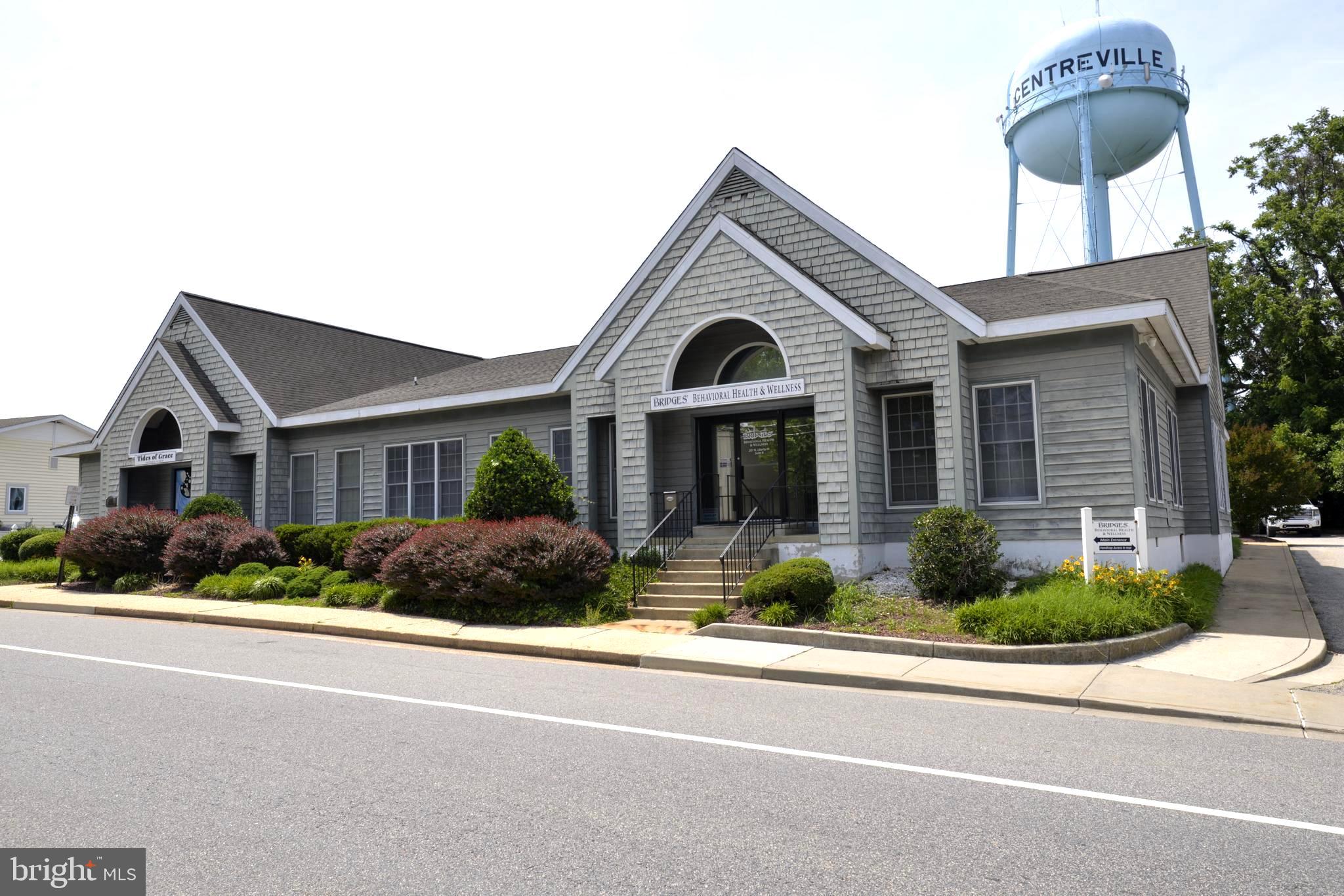 Photo 1 of 34 — 207 N LIBERTY STREET, CENTREVILLE, MD 21617