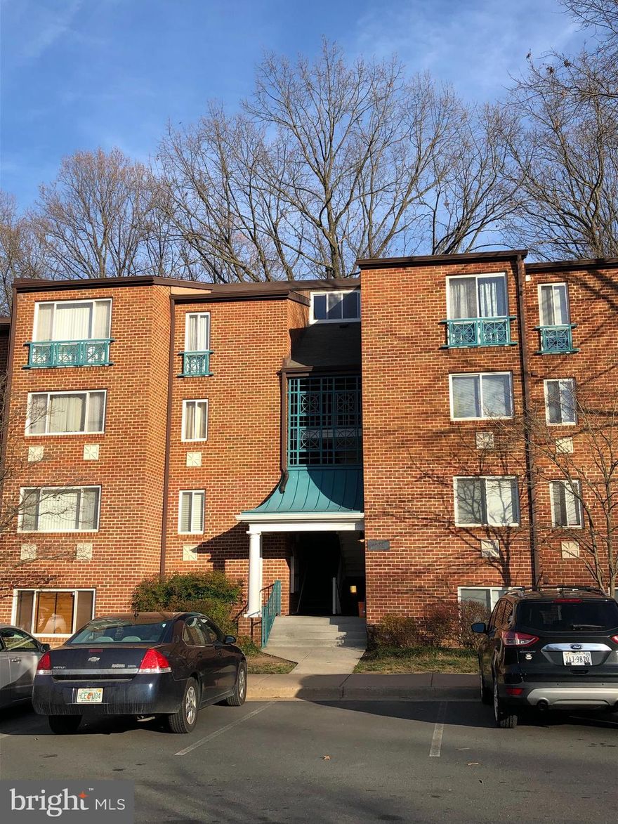 Beautifully remodeled 2 Bedroom 1 Bath Condo, conveniently located in the heart of Reston. The condo was recently upgraded with new flooring, new paint, new bathroom, and new contemporary fixtures and lighting. Nice kitchen with granite countertops, soft-close cabinets, stainless steel refrigerator, large washer/dryer, and new porcelain tile. Bathroom updated with Kohler bathtub and toilet, Moen fixtures, porcelain tiles on floor with an Andalucia touch, and modern wall tile extending to the ceiling. <br>
This lovely home is located on the first level, and receives plenty of sunshine, privacy, and has easy access. Two parking spaces are included, as well as gas and water utilities. A unique gem in a cultured, educated and very friendly community.  Close to shopping, Reston Pkwy, 267,  & major routes.<br>
The owner is an artist and yogini who took impeccable care of her apartment. She renovated it in hopes to retire there, but circumstances changed and she now has to move. You will notice a zen serene feel to the apartment, which has a mesmerizing view from the balcony overlooking Reston's protected forestry and trails. Reston offers many amenities, including a wide variety of facilities and programs for fitness, fun and exploration.
