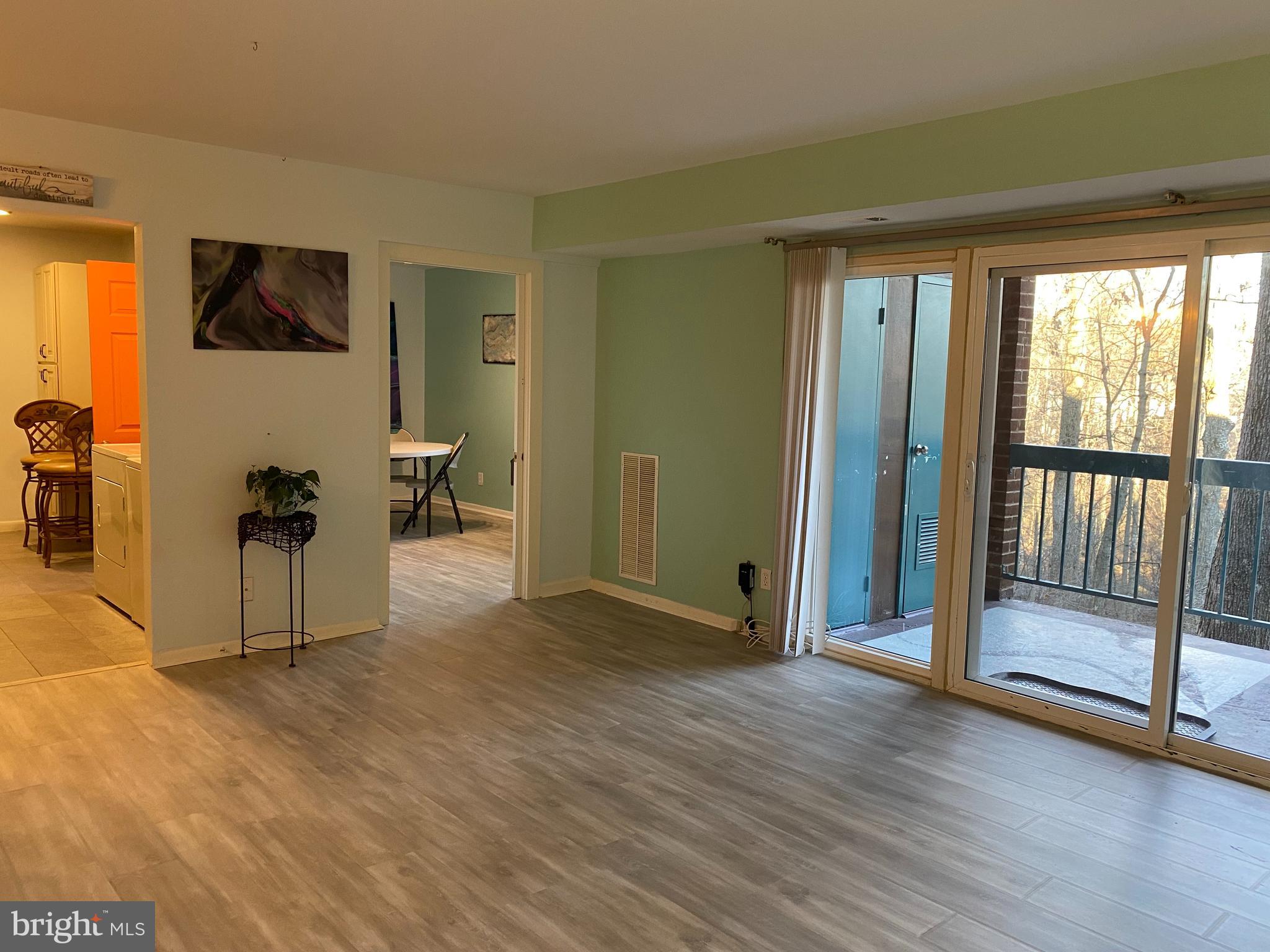 HUNTERS WOODS VILLAGE - Residential