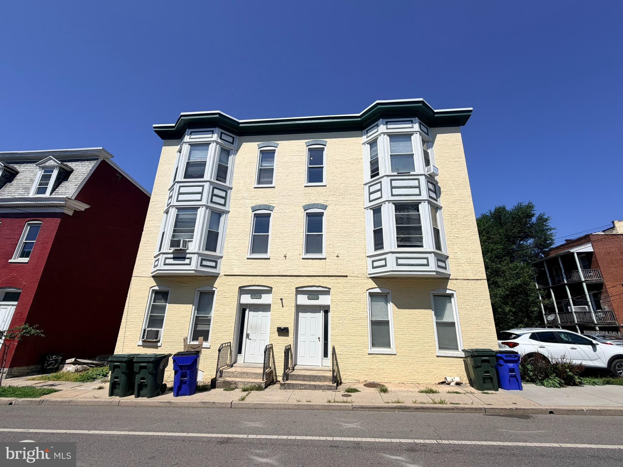 429 N LOCUST STREET