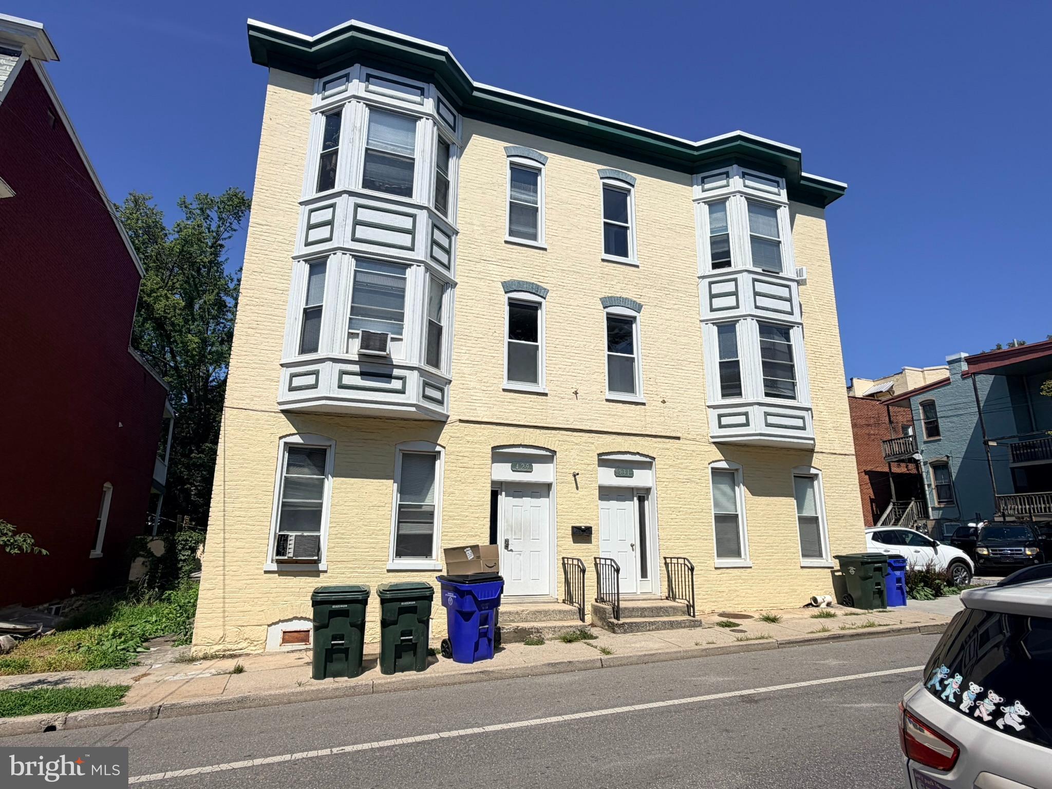 429 N LOCUST STREET