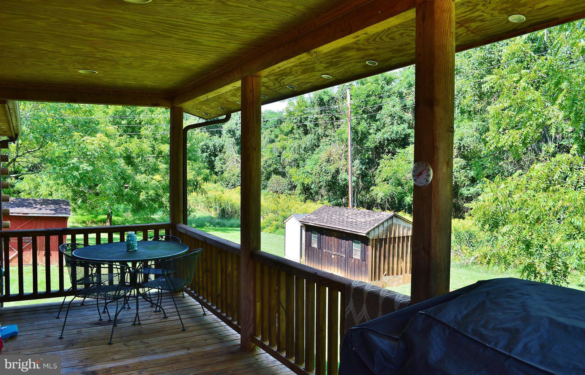 BERRY STREET CONDOMINIUMS - Residential Lease