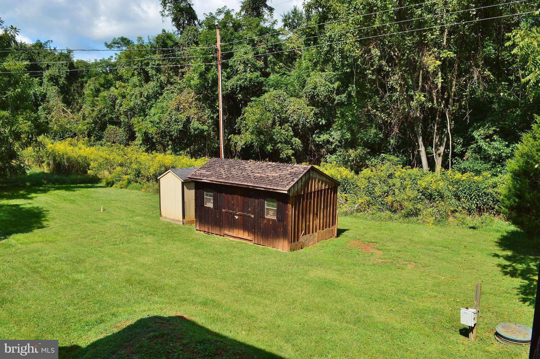 BERRY STREET CONDOMINIUMS - Residential Lease