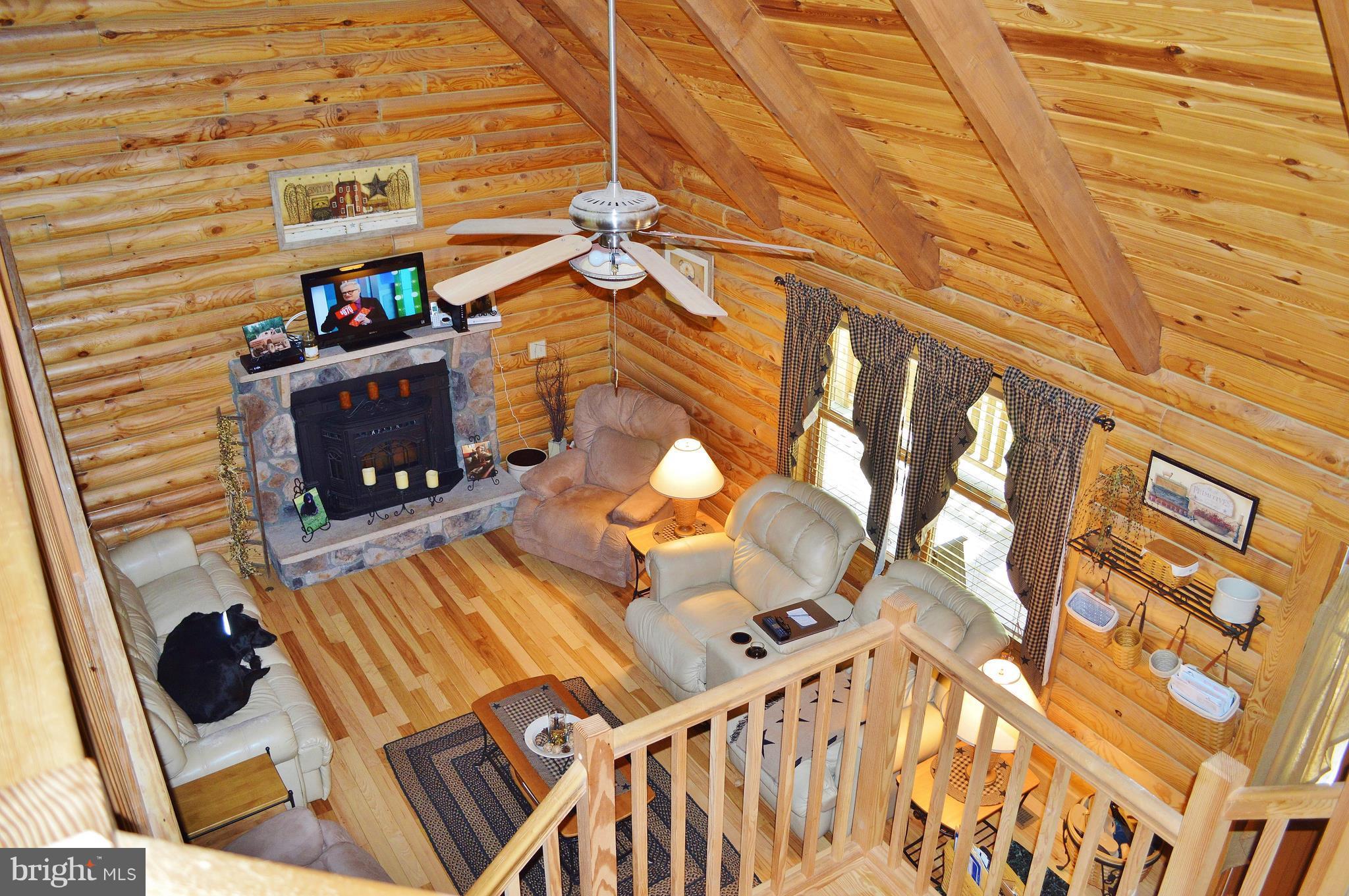 BERRY STREET CONDOMINIUMS - Residential Lease