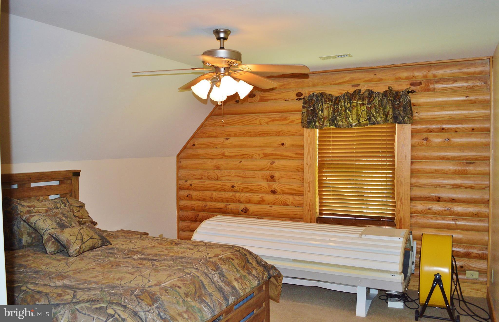 BERRY STREET CONDOMINIUMS - Residential Lease