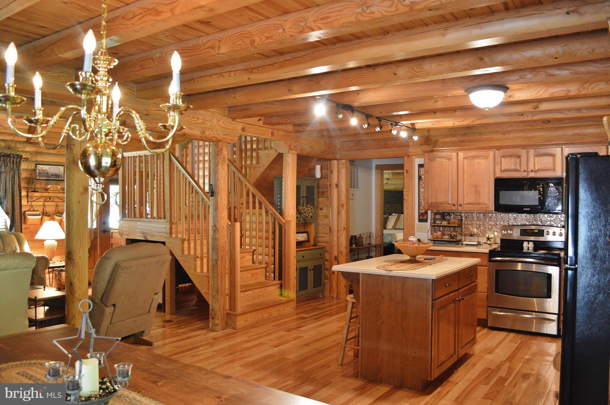 BERRY STREET CONDOMINIUMS - Residential Lease