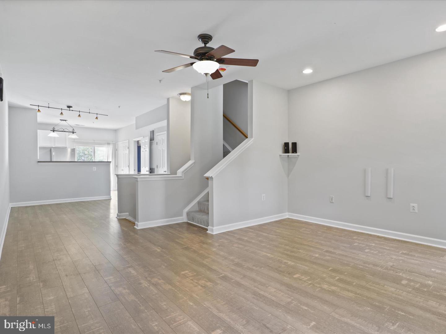 SUMMERFIELD - Residential Lease