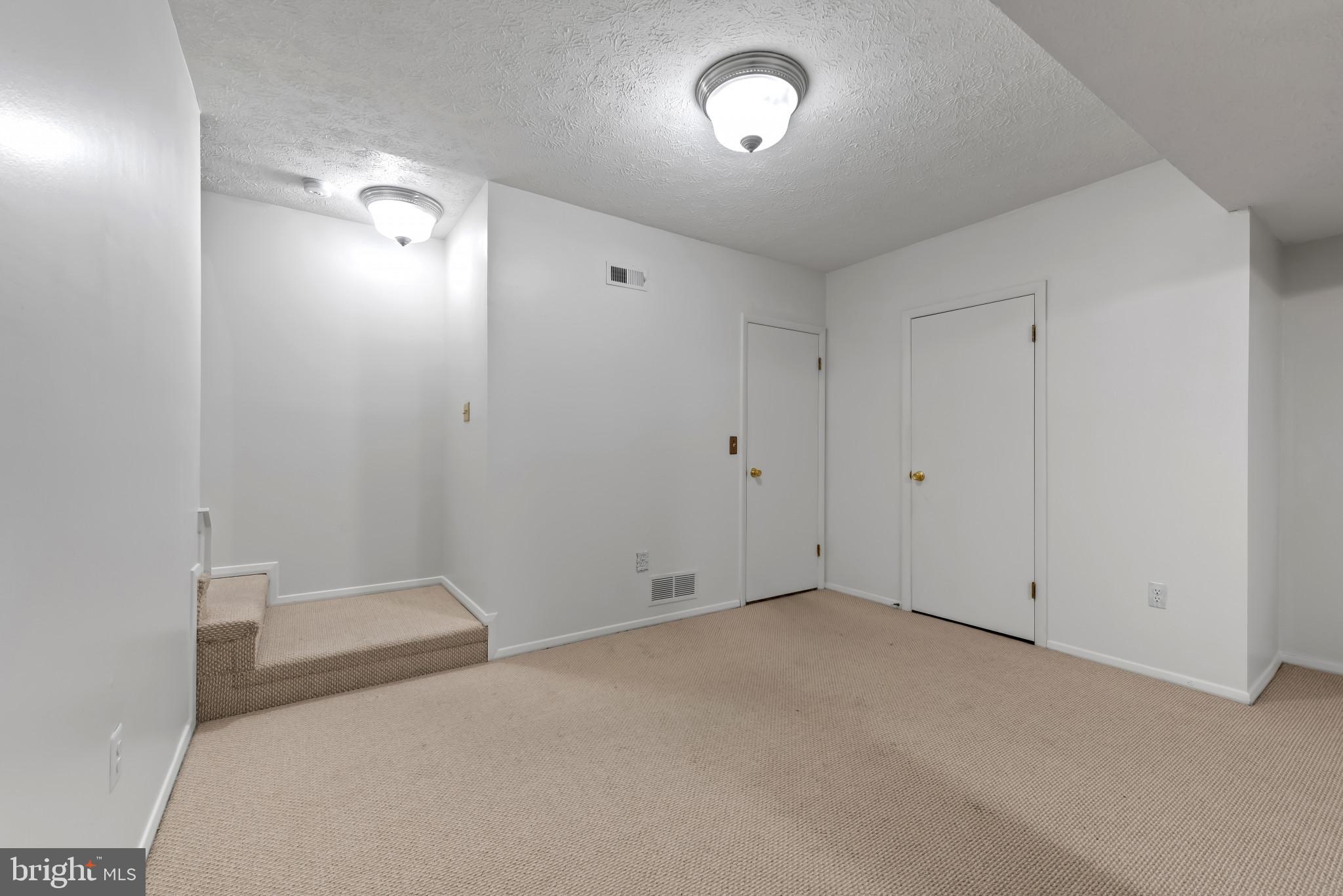 OWINGS RIDGE - Residential