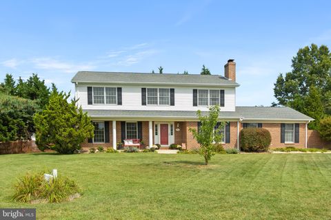 Photo of 8 Wortham Court, BEAR, DE 19701 (MLS # DENC2089560)