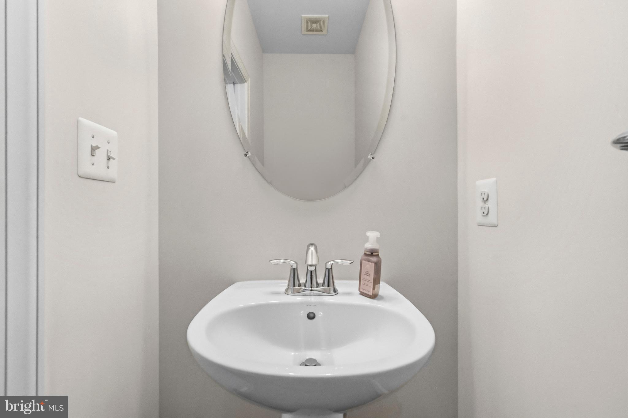 GREENFIELD CROSSING - Residential