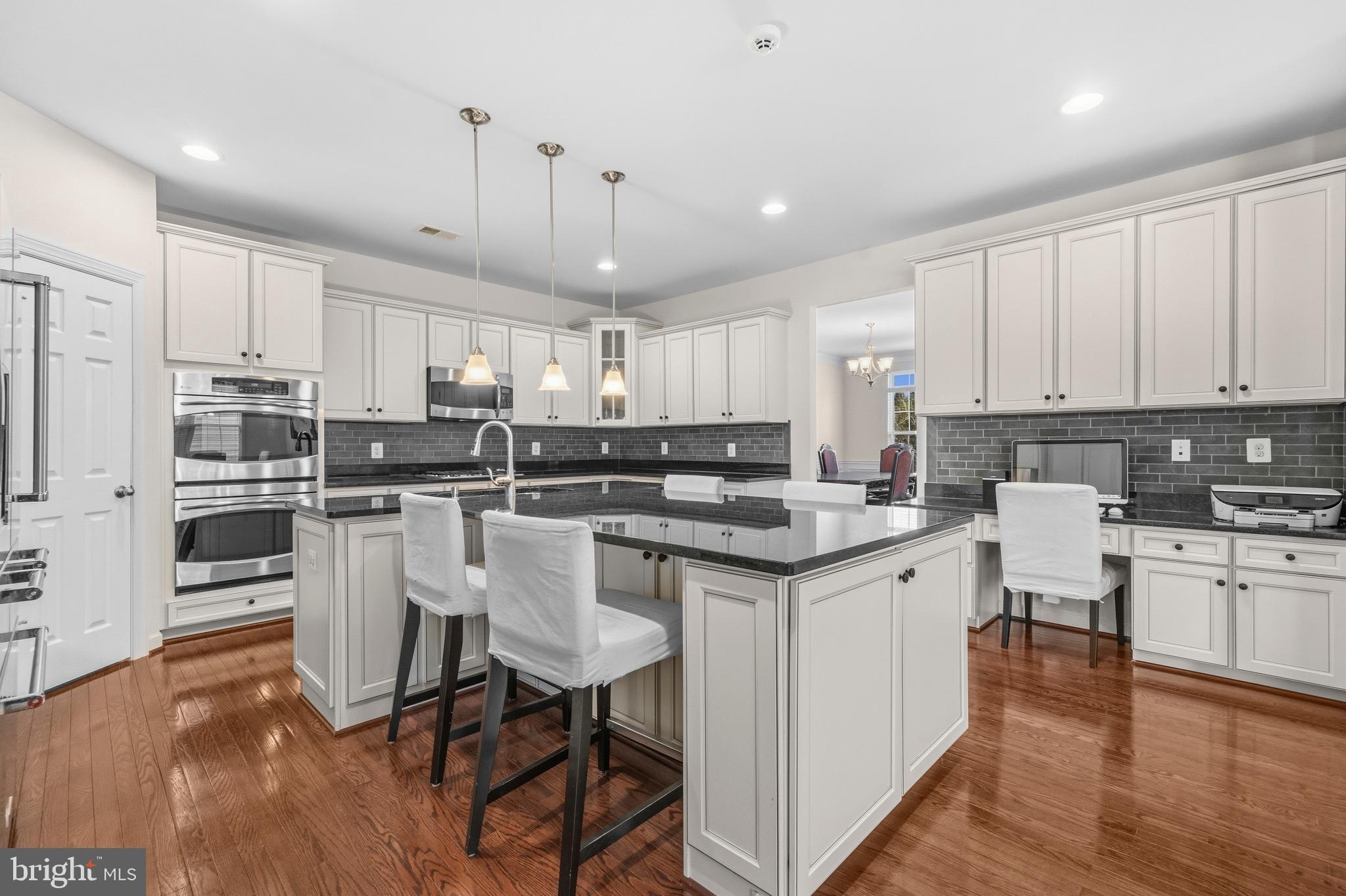 GREENFIELD CROSSING - Residential