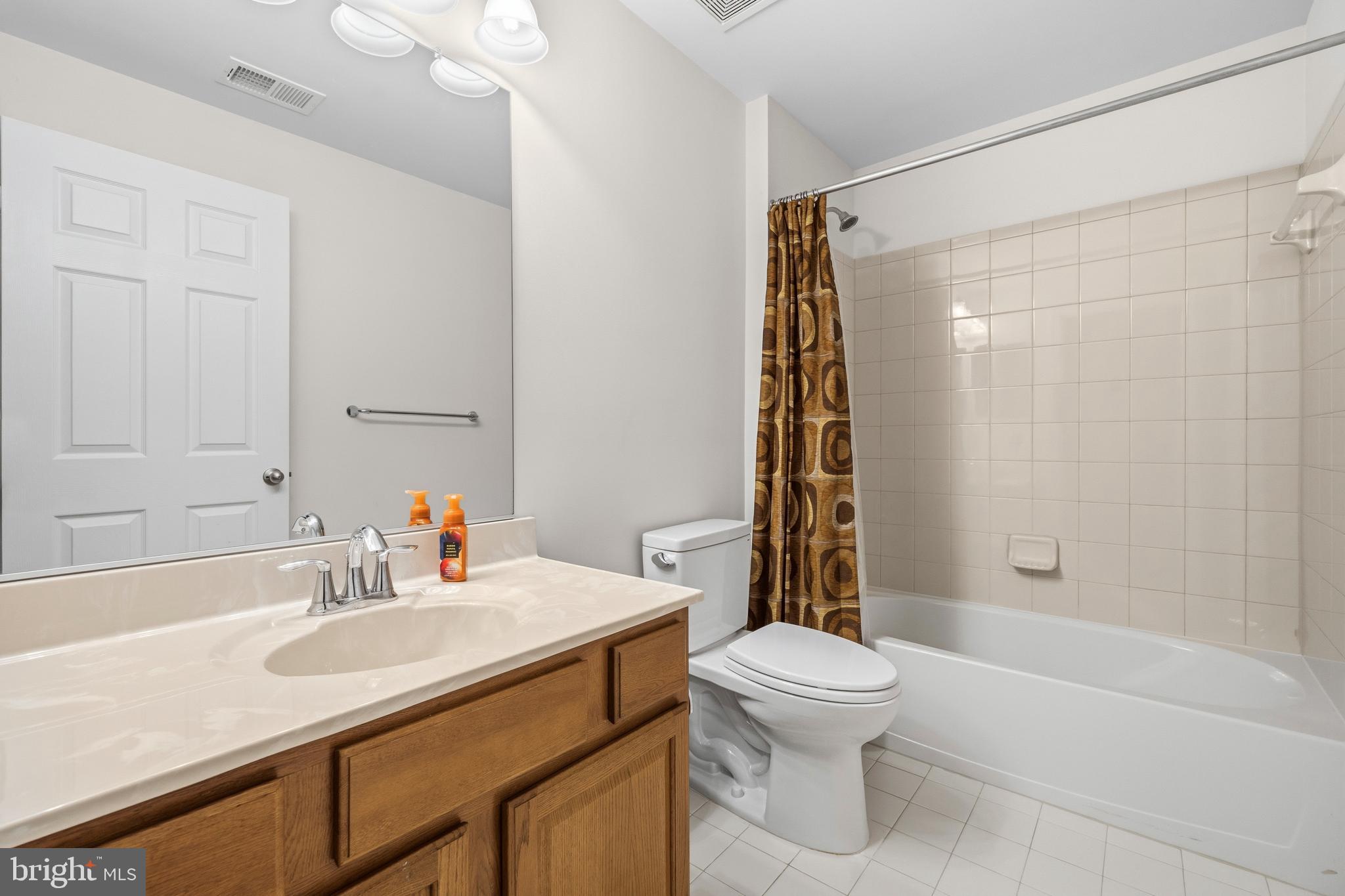 GREENFIELD CROSSING - Residential