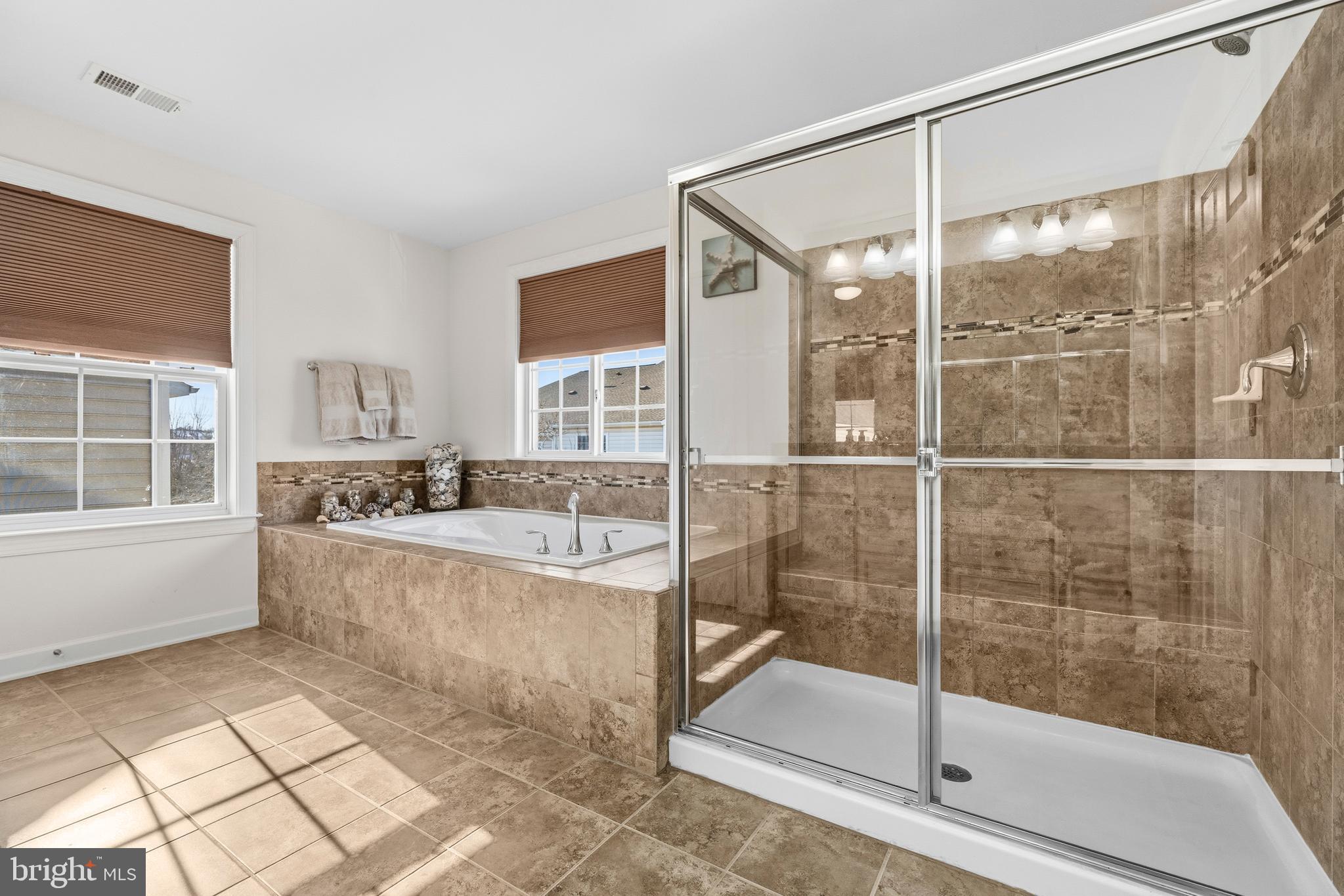 GREENFIELD CROSSING - Residential