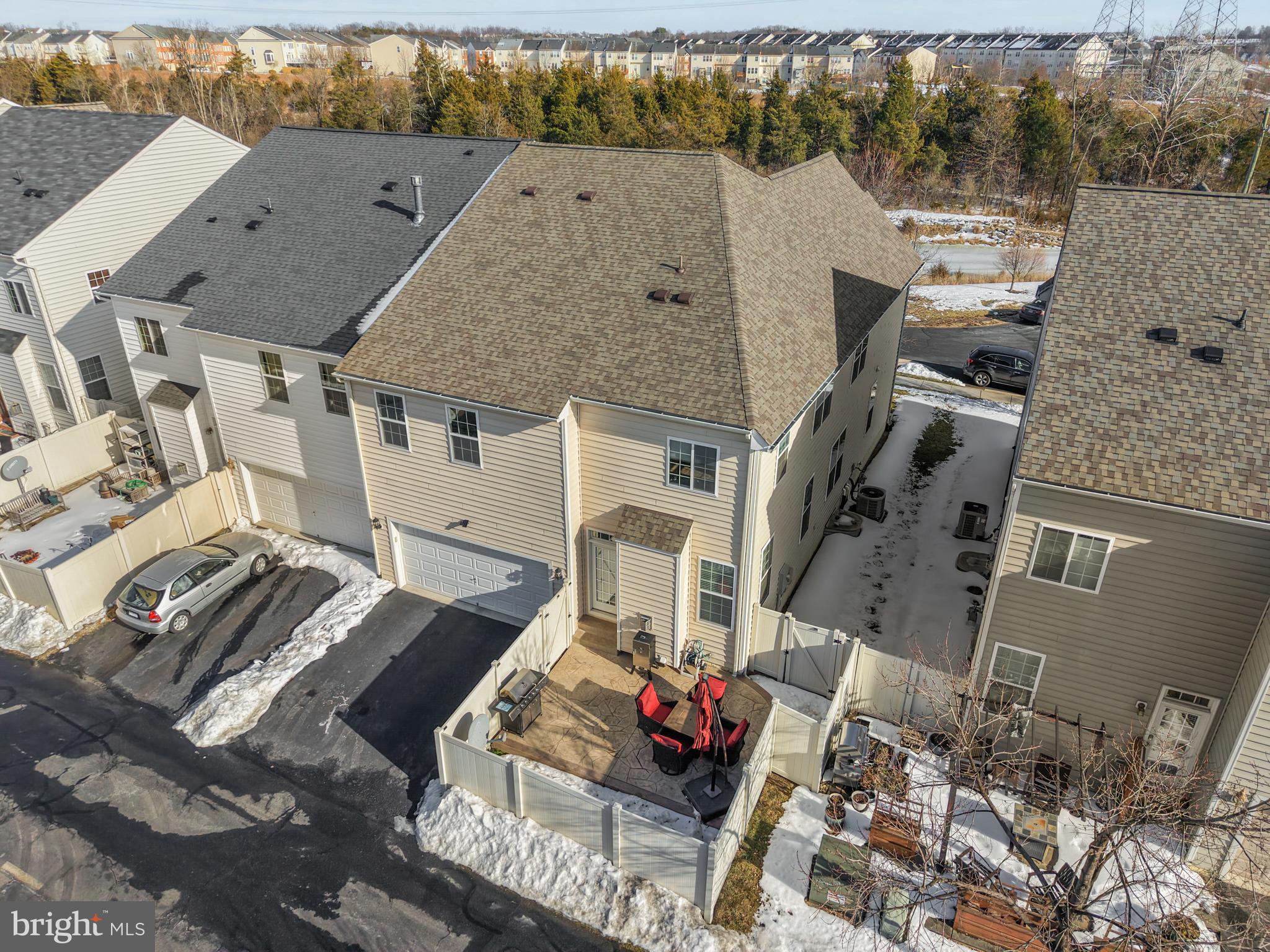 GREENFIELD CROSSING - Residential