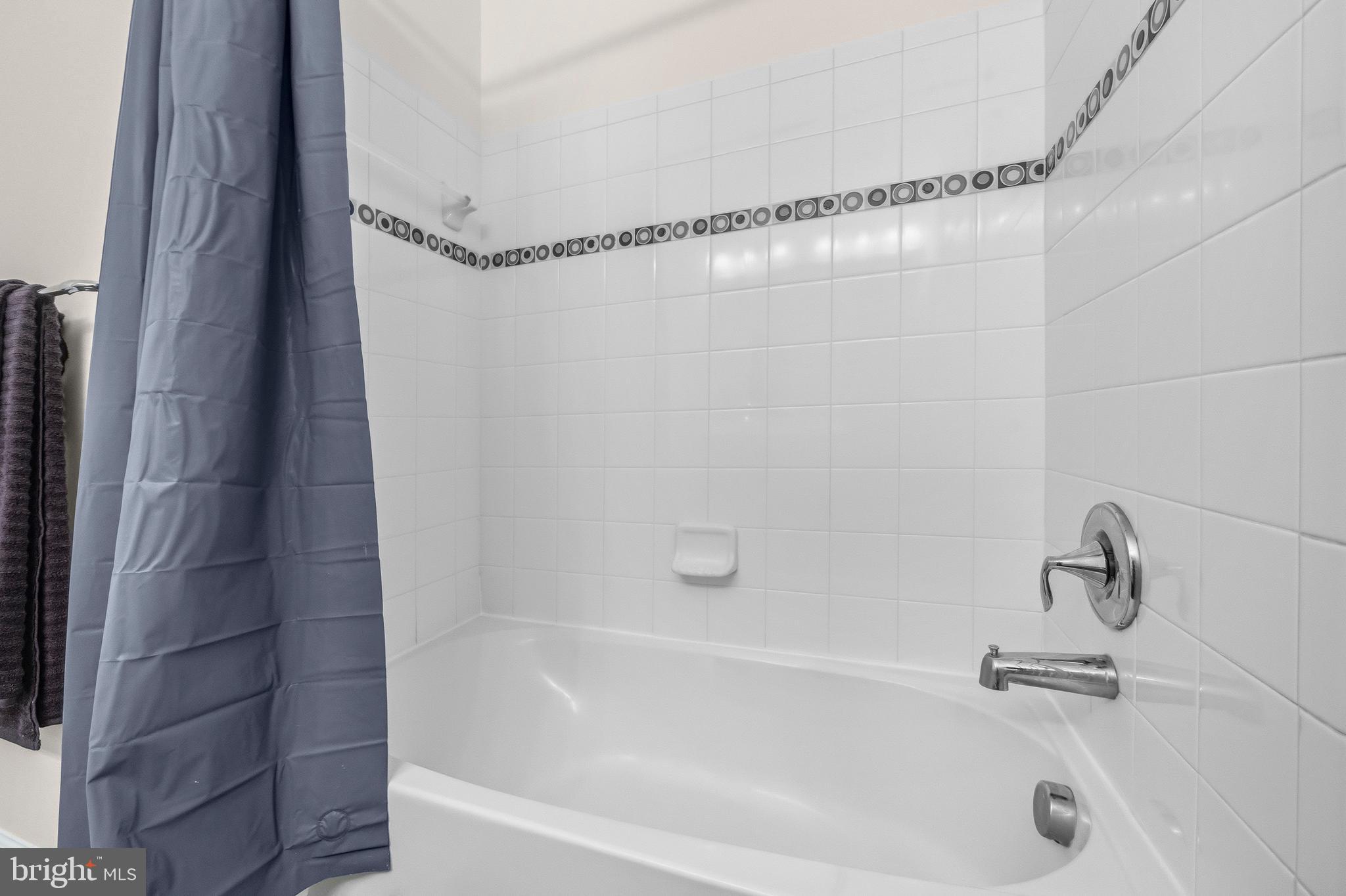 GREENFIELD CROSSING - Residential