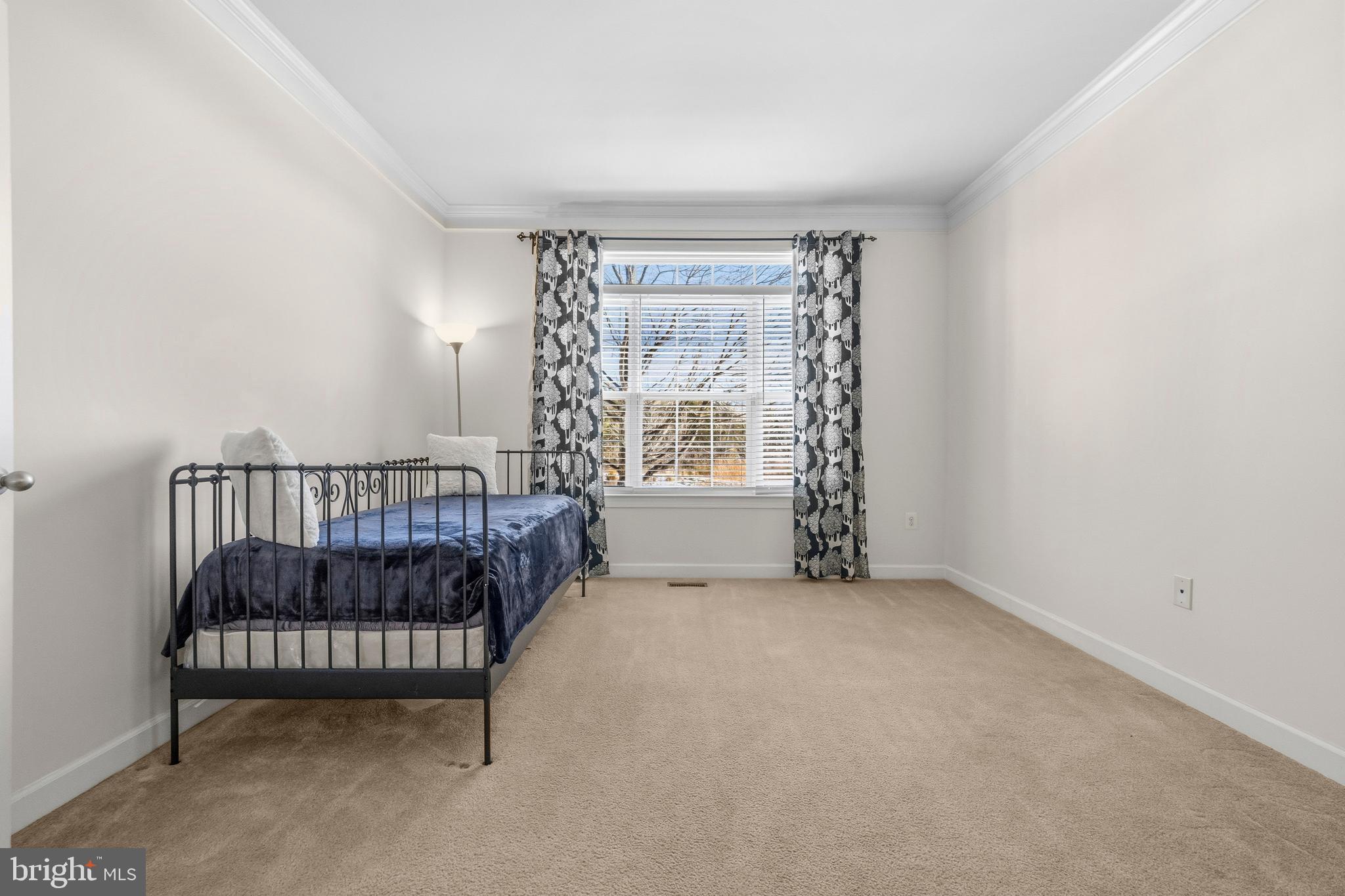 GREENFIELD CROSSING - Residential