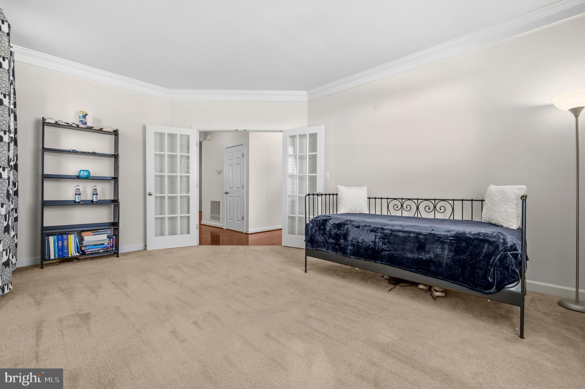 GREENFIELD CROSSING - Residential