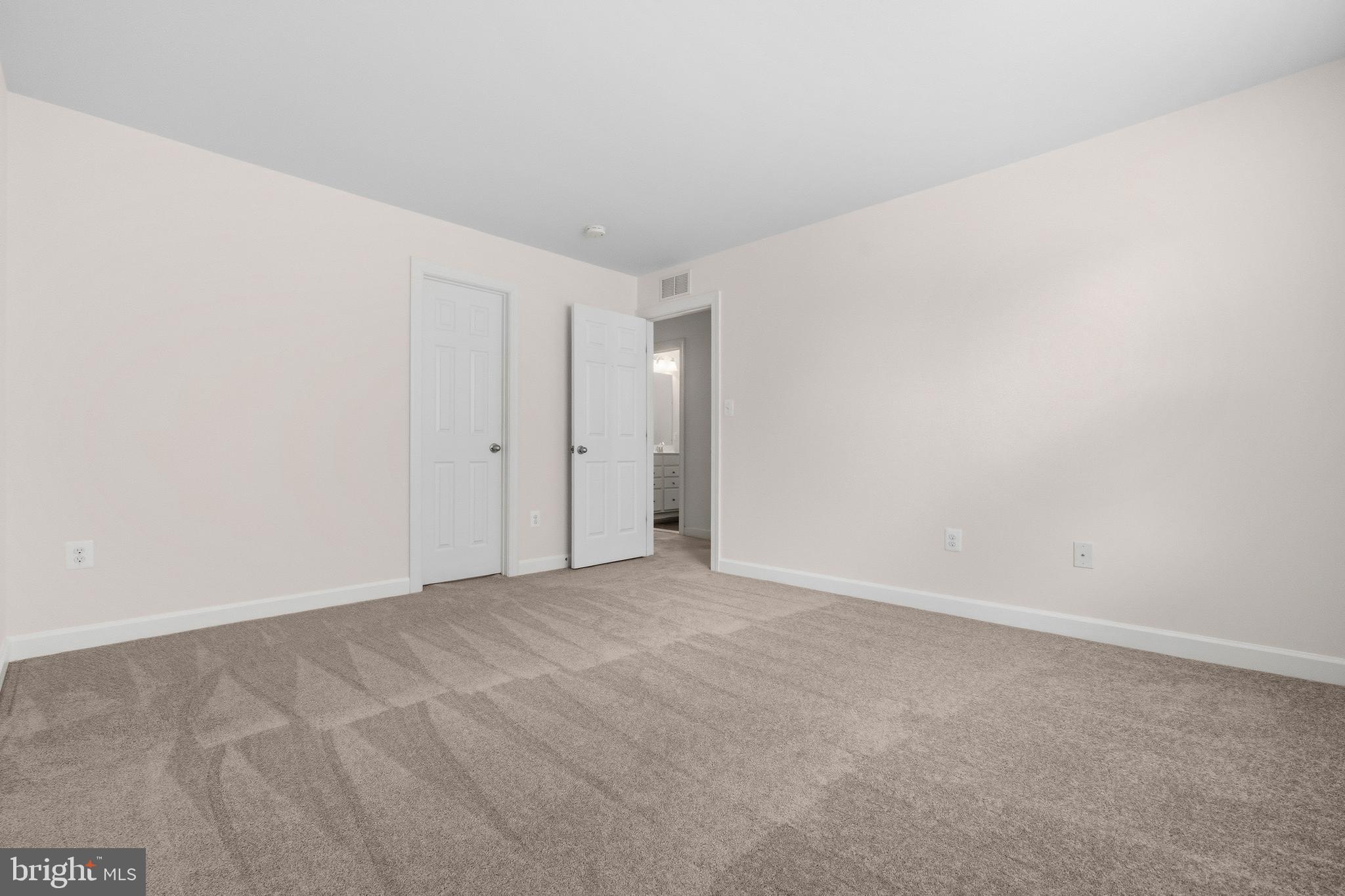 GREENFIELD CROSSING - Residential