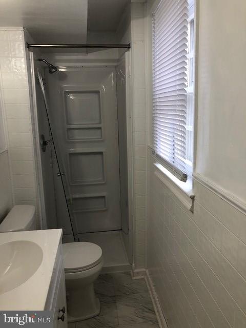 APPLE GROVE - Residential Lease