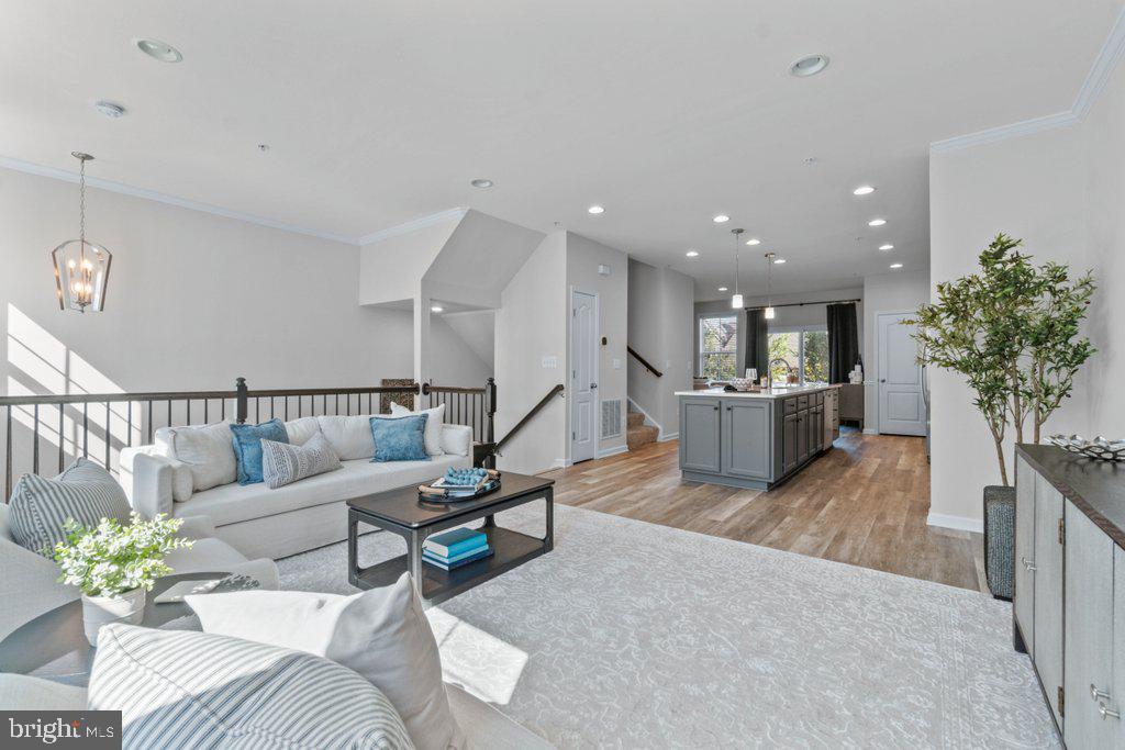 7778 WILLOW OAK COURT