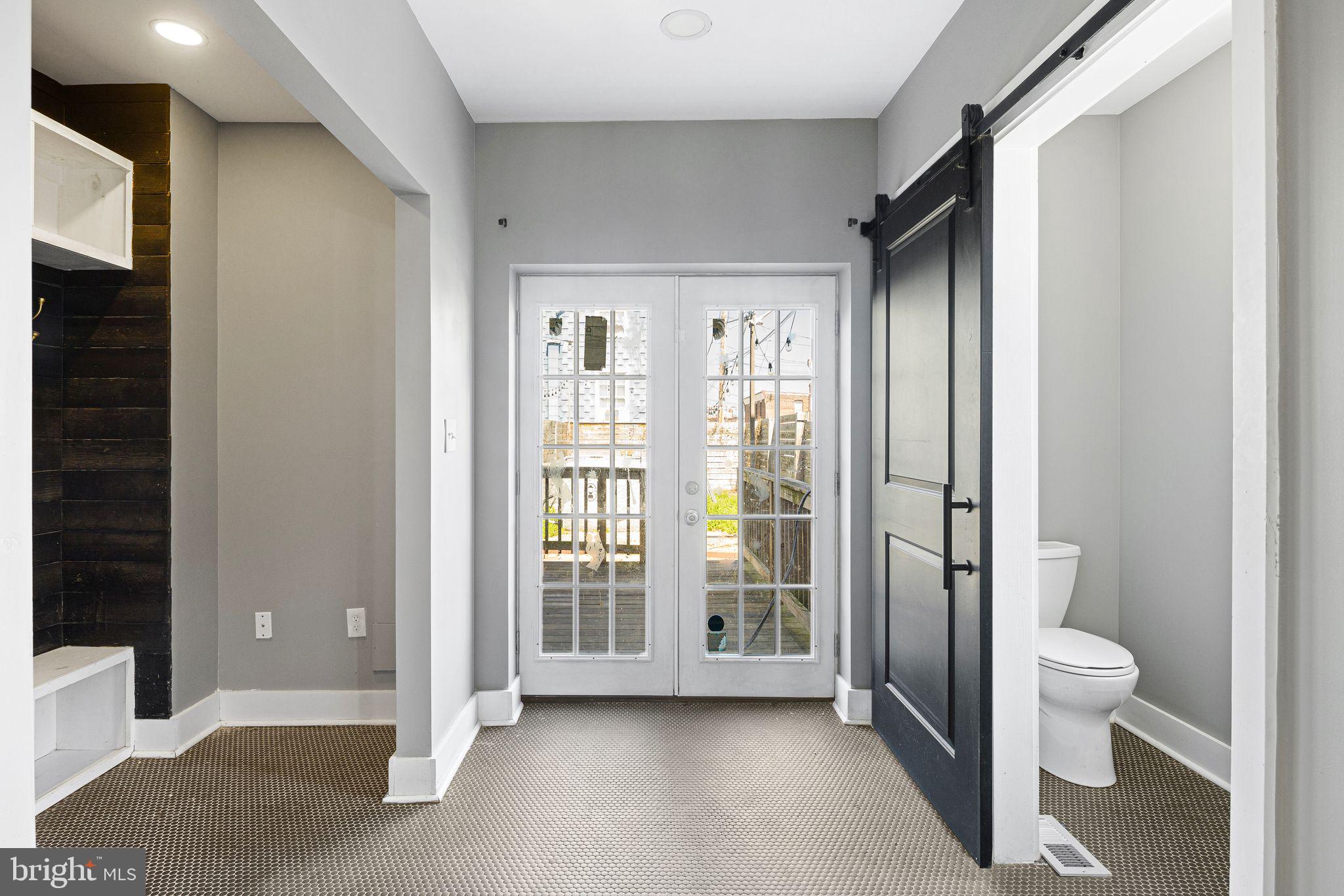 BRIDESBURG - Residential