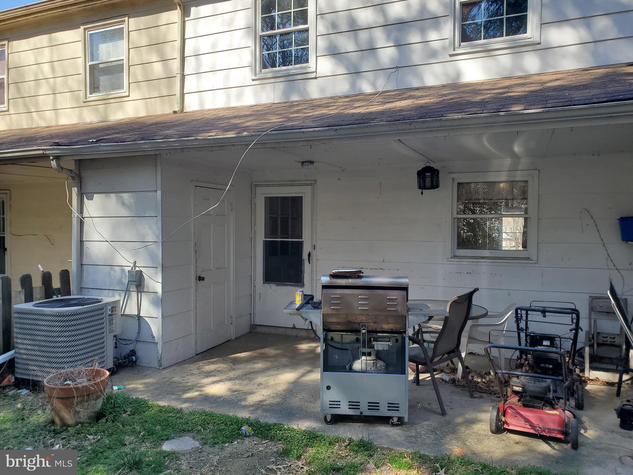 SPRING VALLEY - Residential