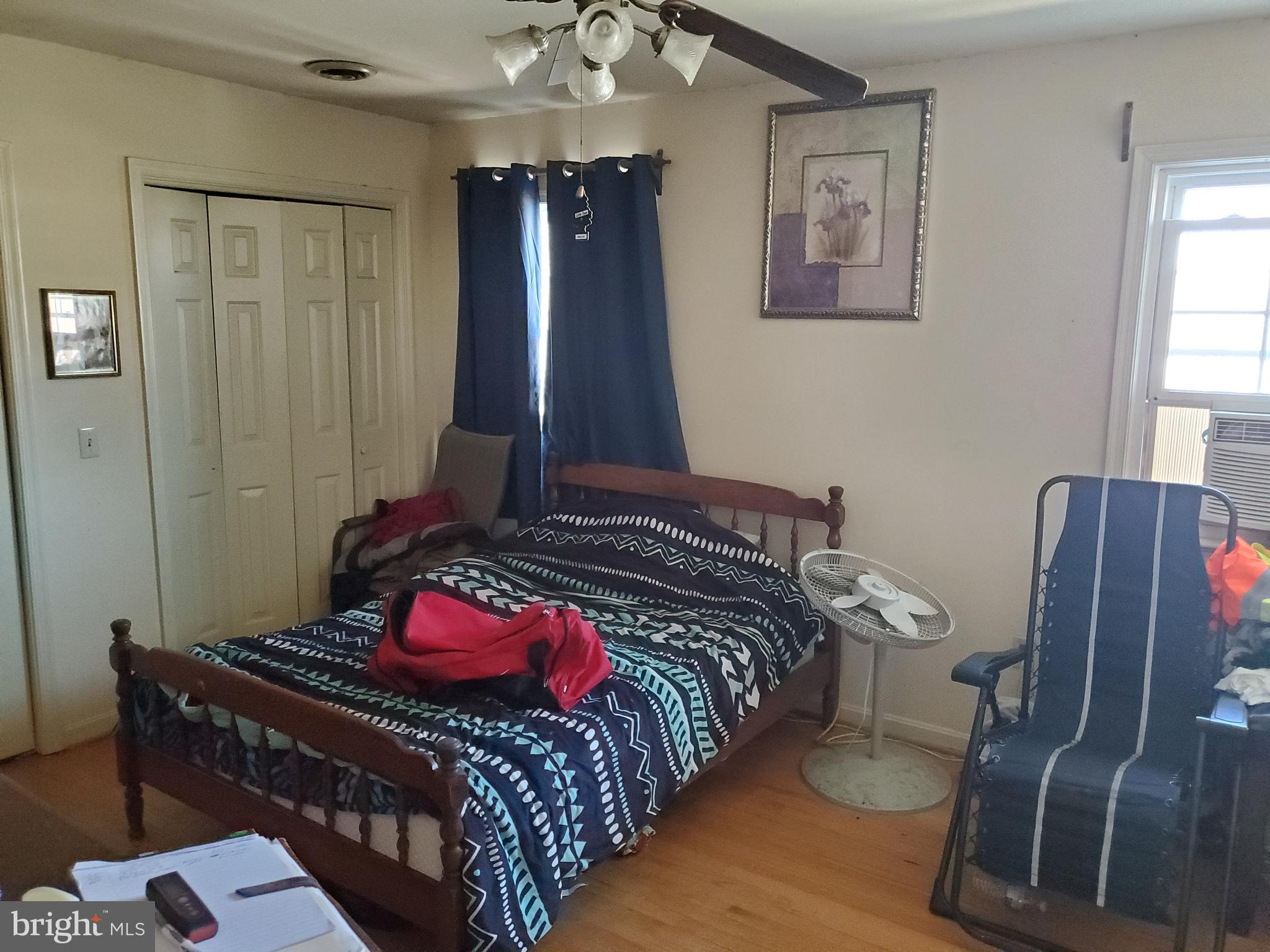 SPRING VALLEY - Residential