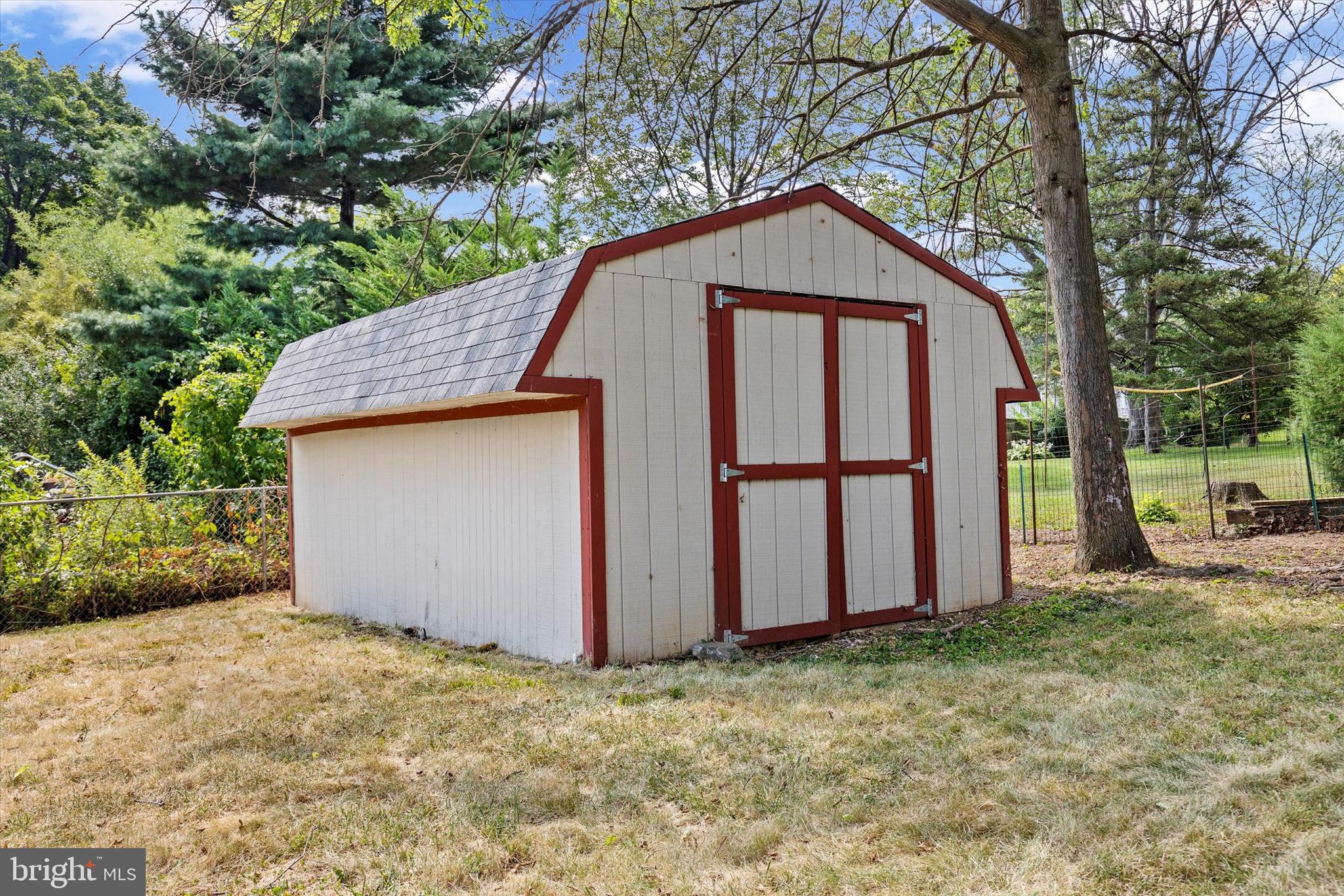 NEW CUMBERLAND BOROUGH - Residential