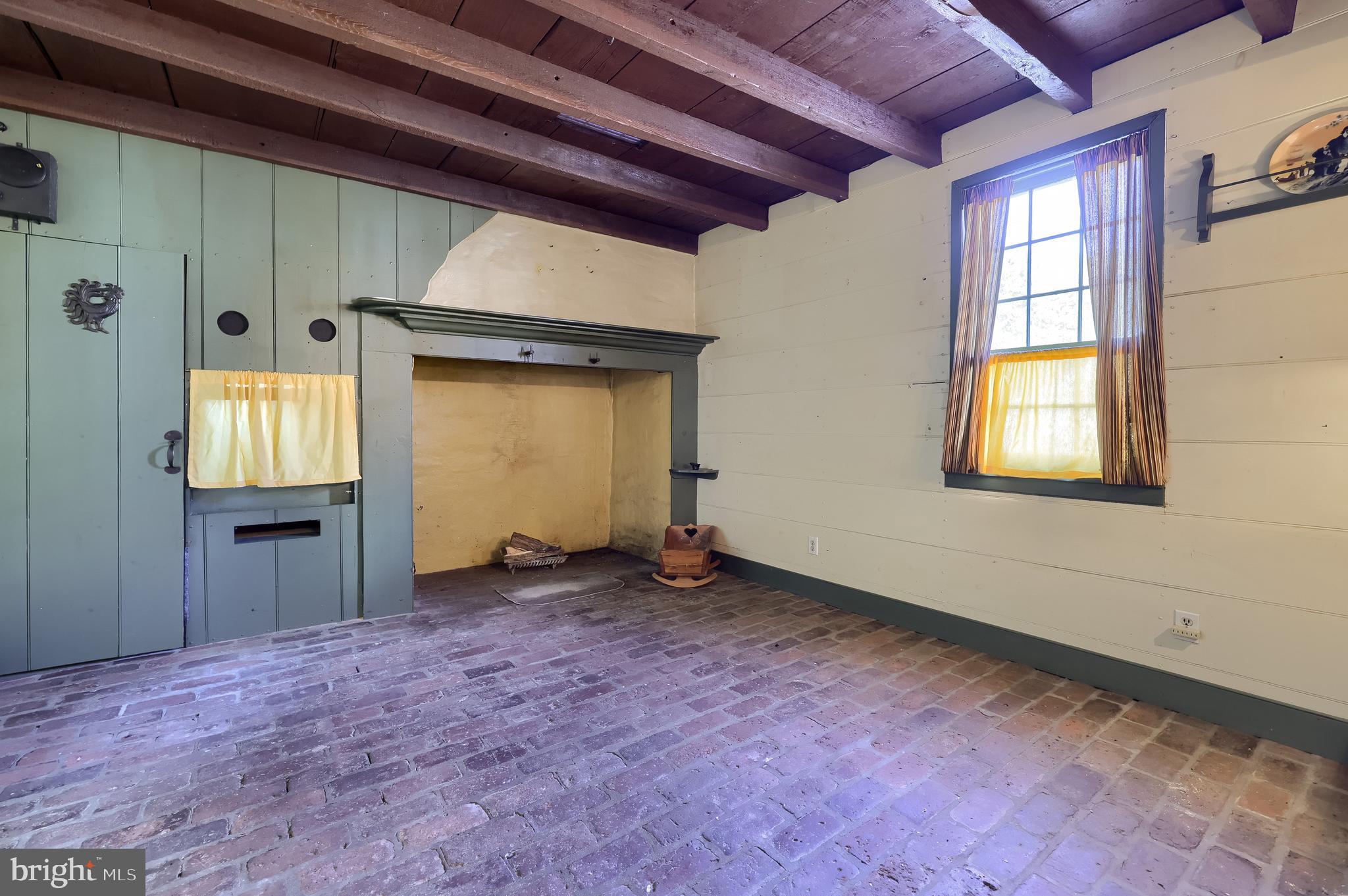 DOWNTOWN MANHEIM - Residential