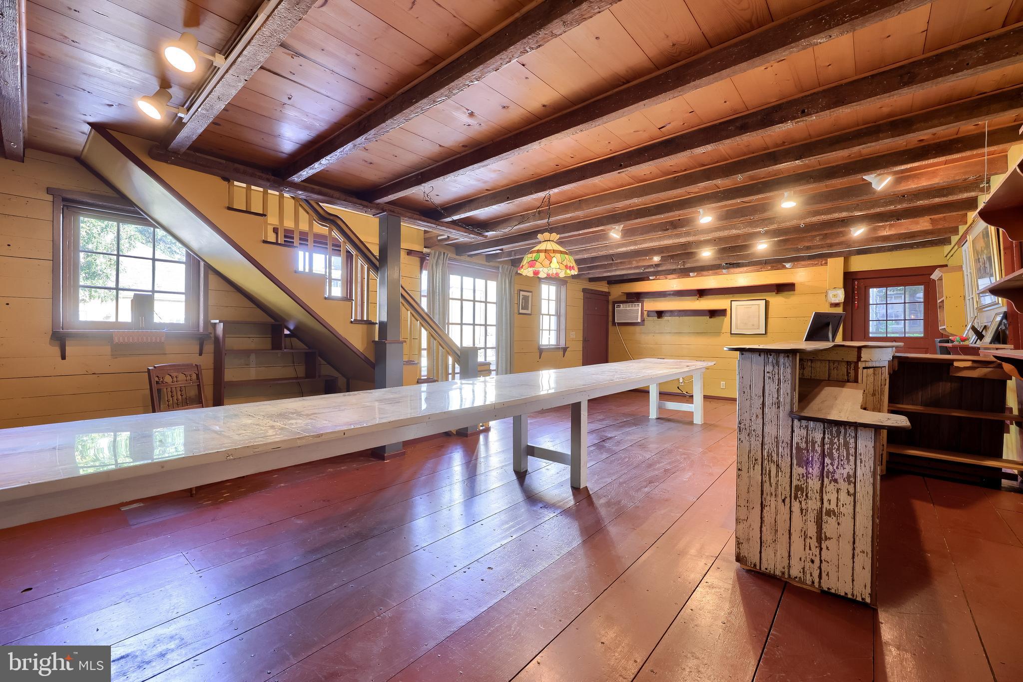 DOWNTOWN MANHEIM - Residential