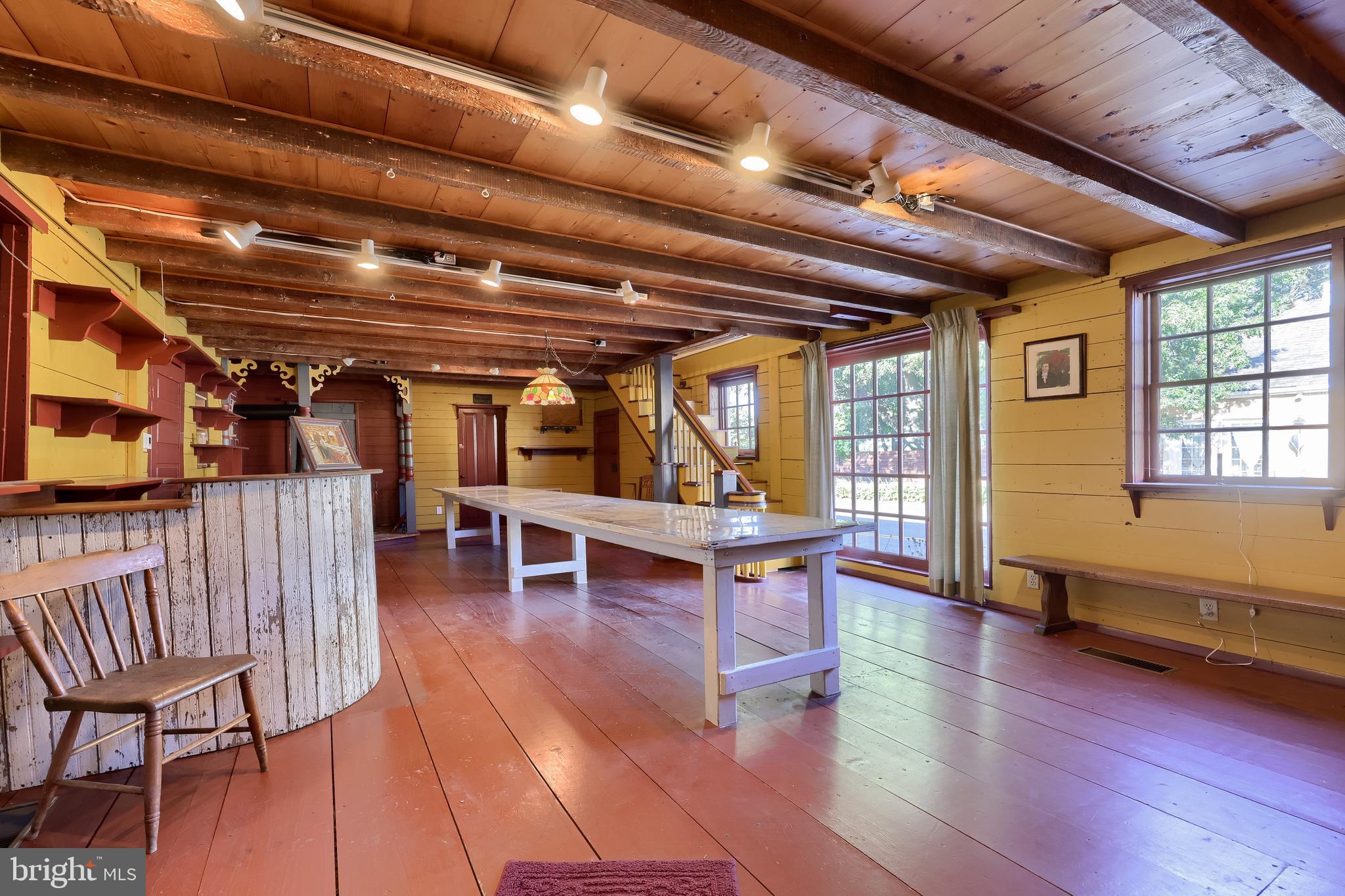 DOWNTOWN MANHEIM - Residential