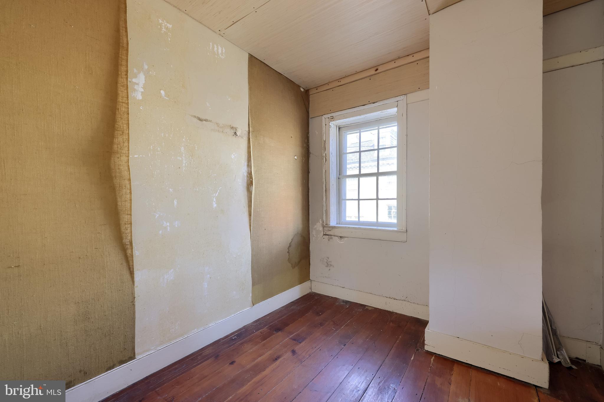 DOWNTOWN MANHEIM - Residential