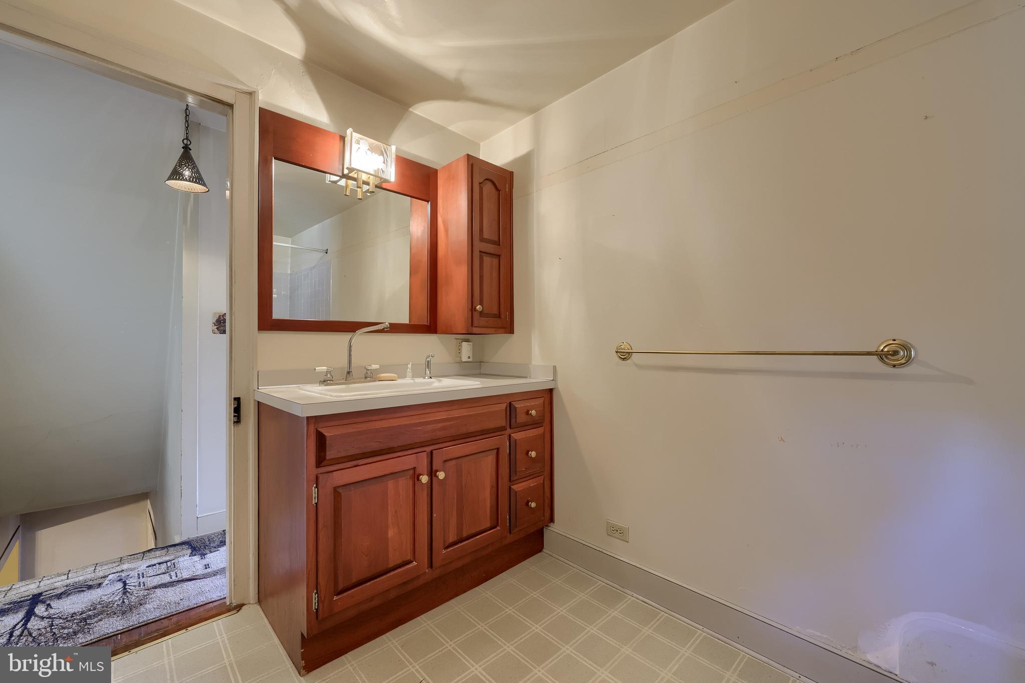 DOWNTOWN MANHEIM - Residential