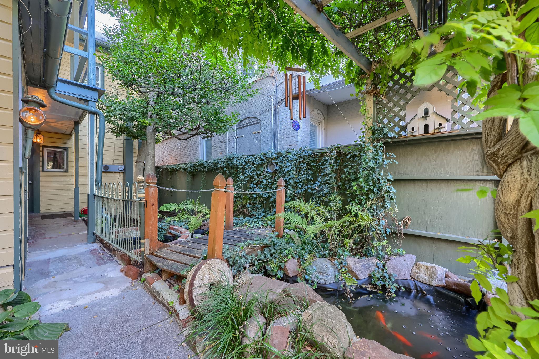 DOWNTOWN MANHEIM - Residential