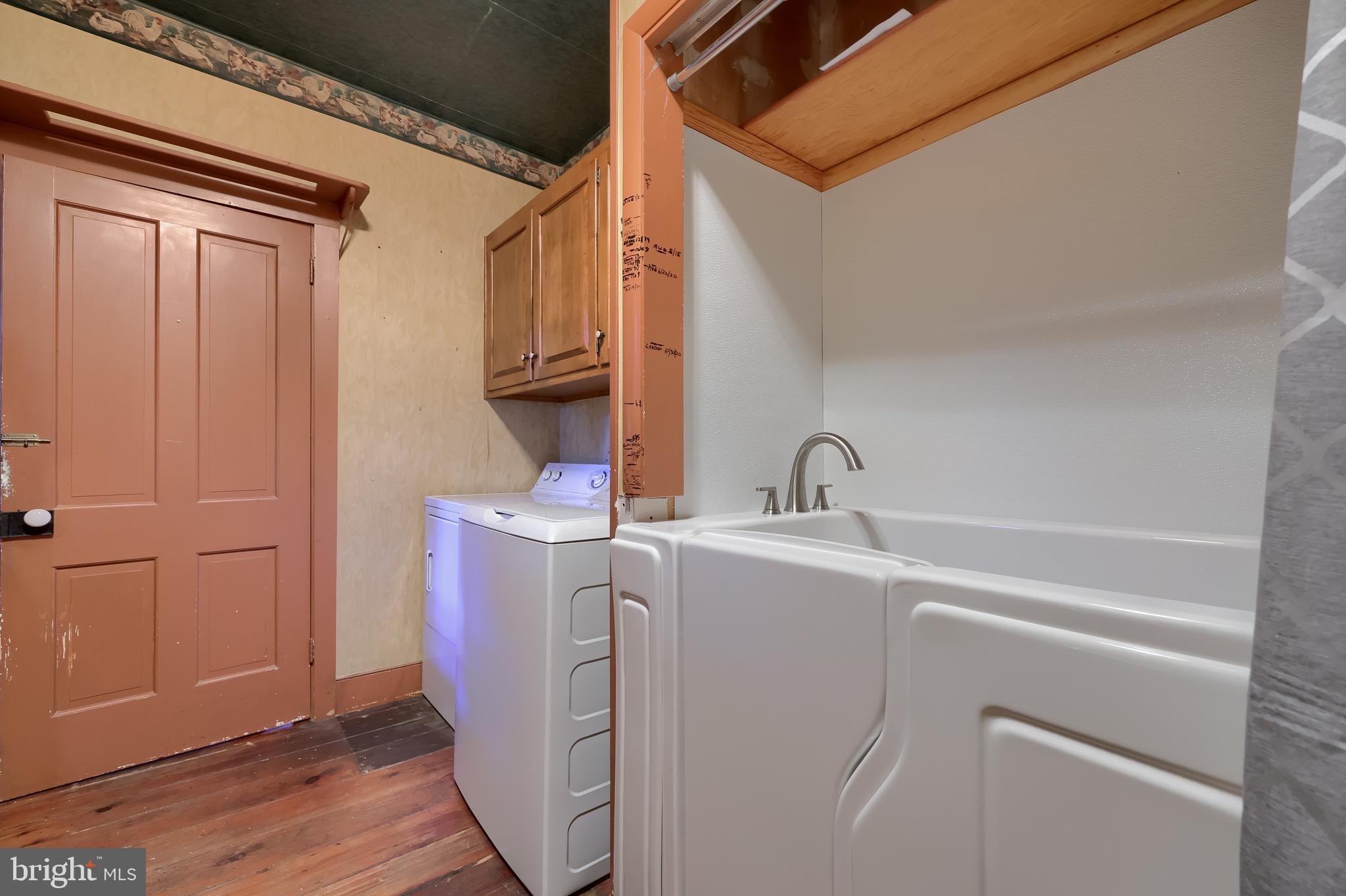 DOWNTOWN MANHEIM - Residential