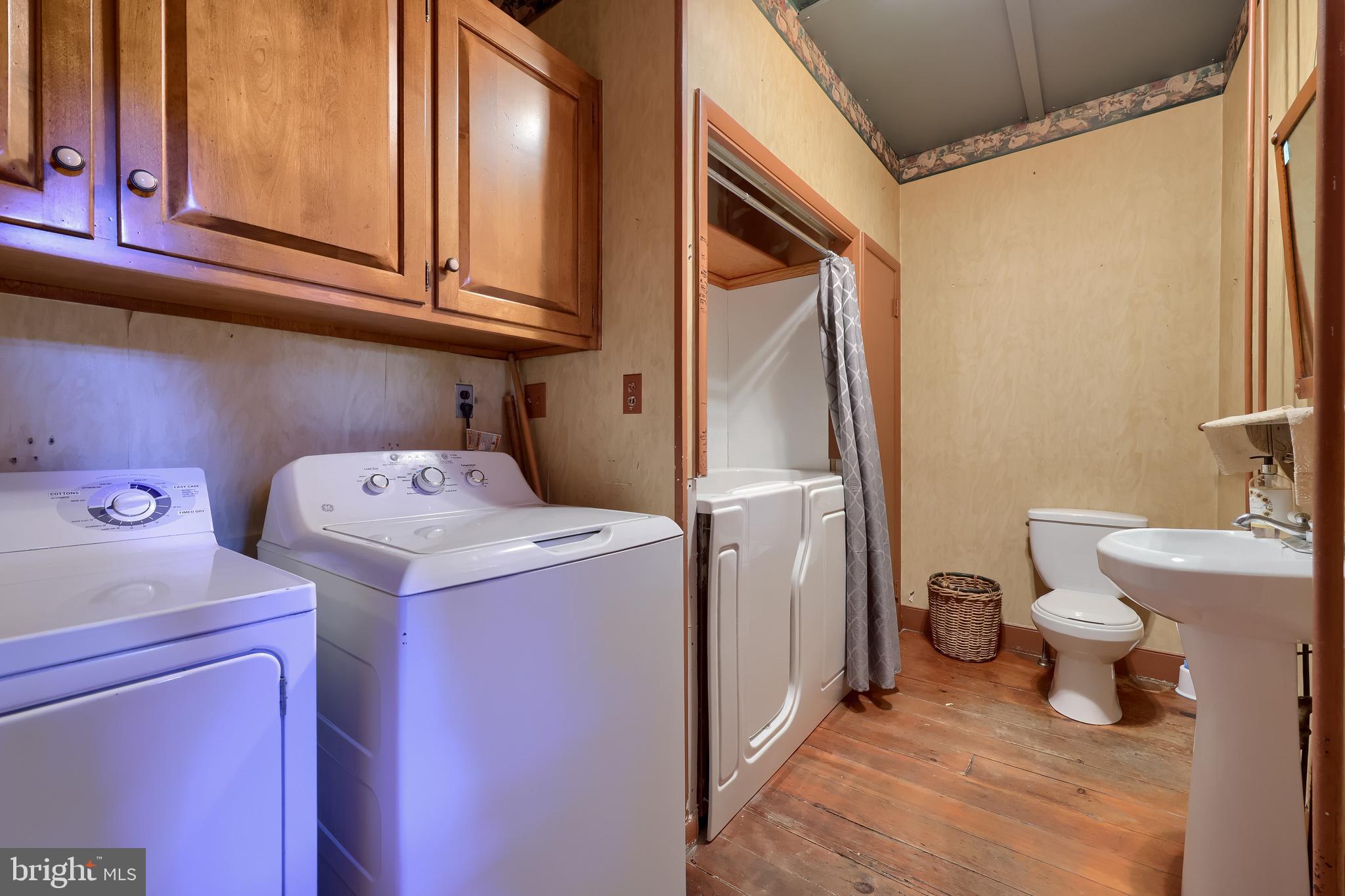 DOWNTOWN MANHEIM - Residential