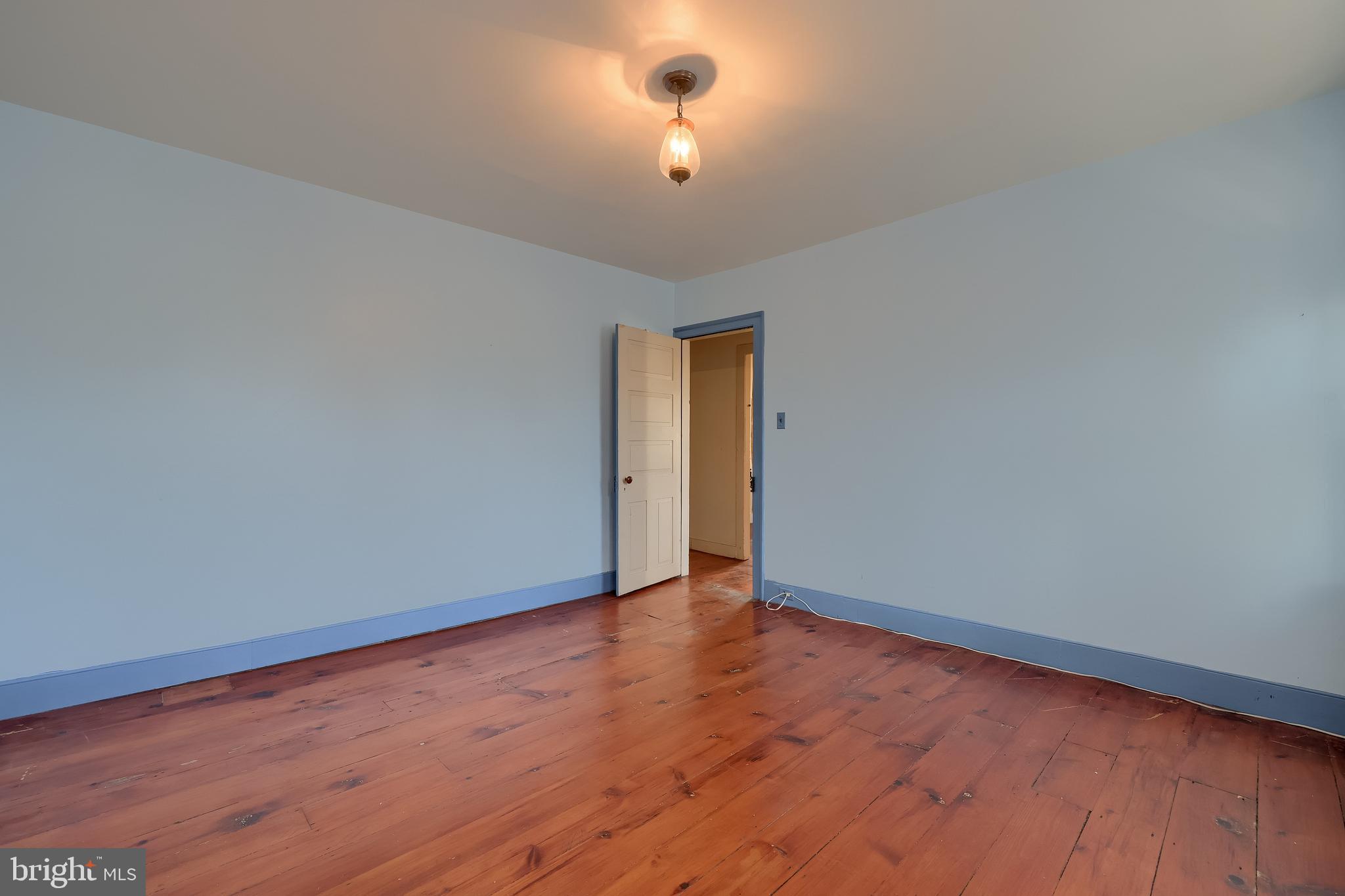 DOWNTOWN MANHEIM - Residential