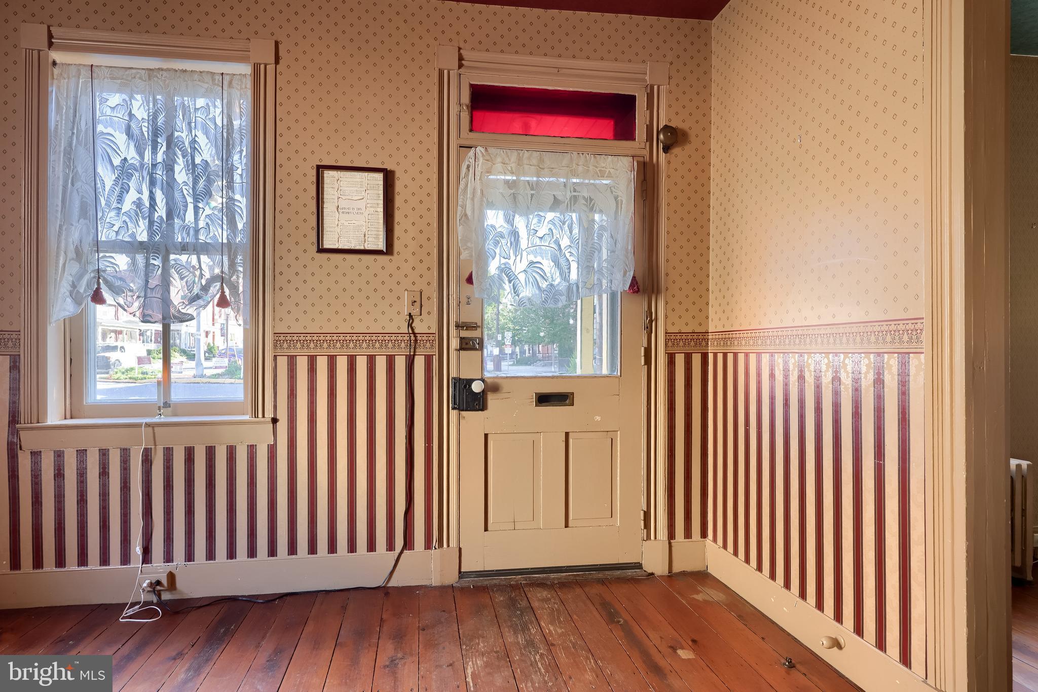 DOWNTOWN MANHEIM - Residential