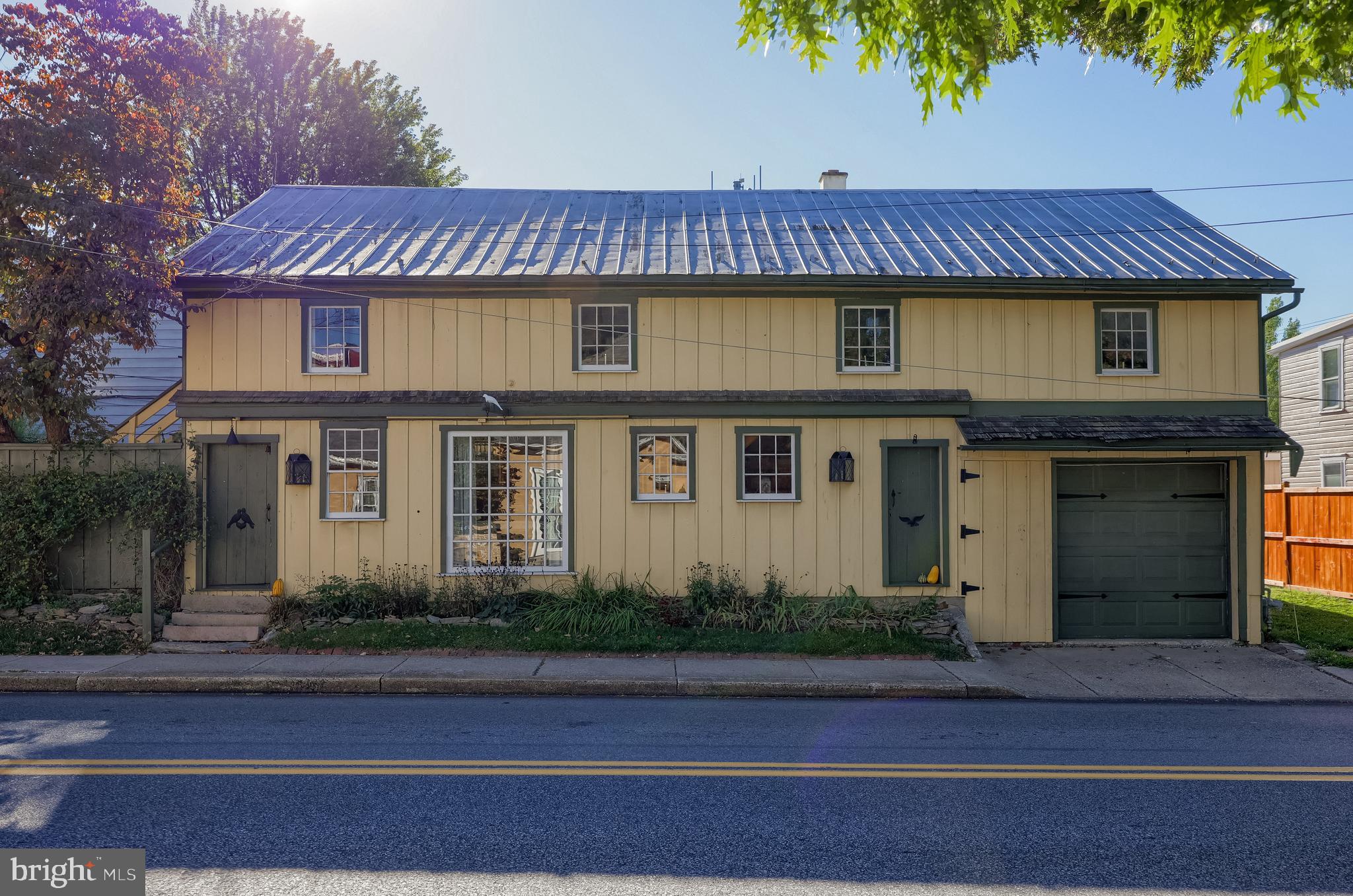 DOWNTOWN MANHEIM - Residential