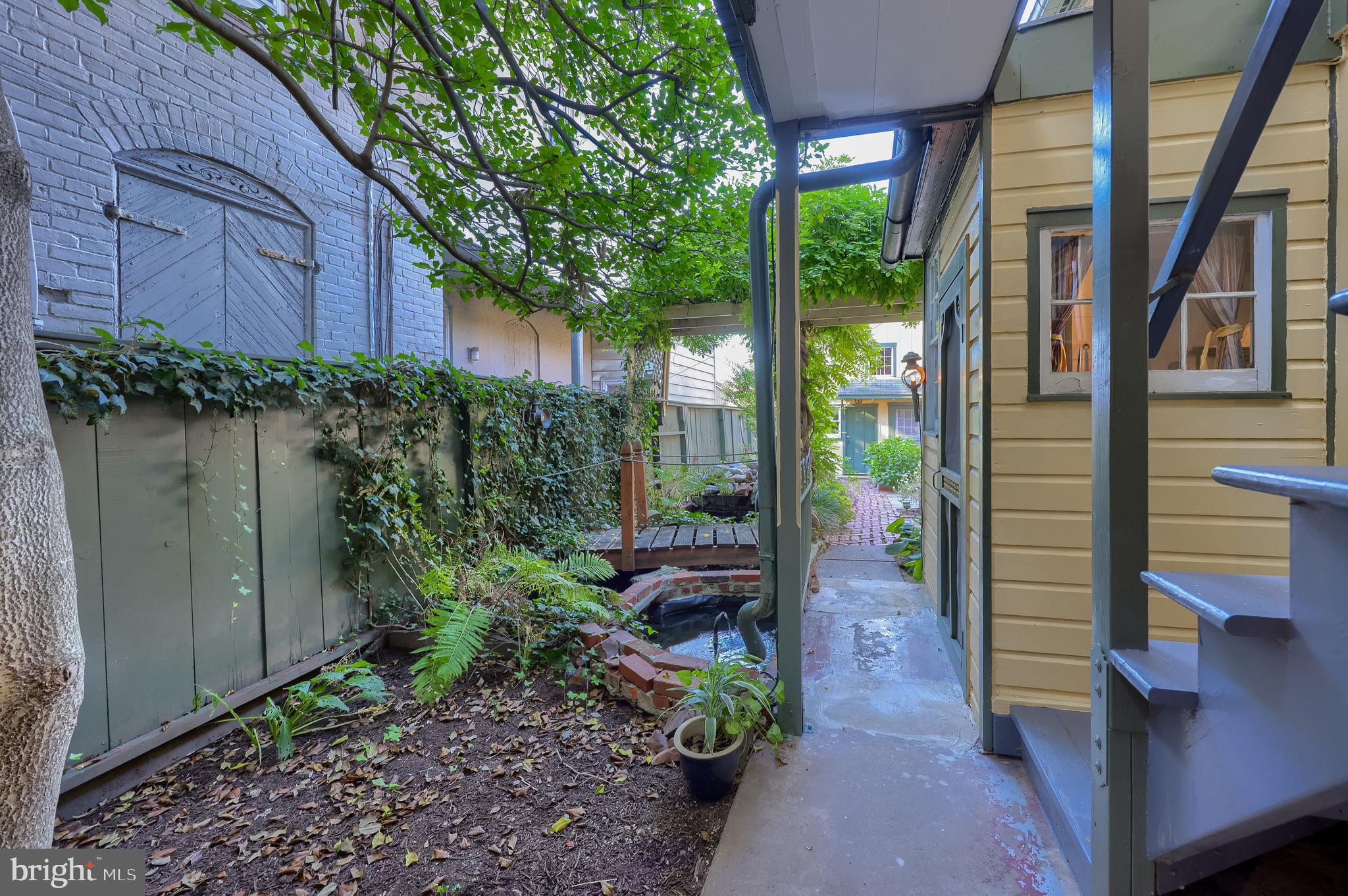 DOWNTOWN MANHEIM - Residential