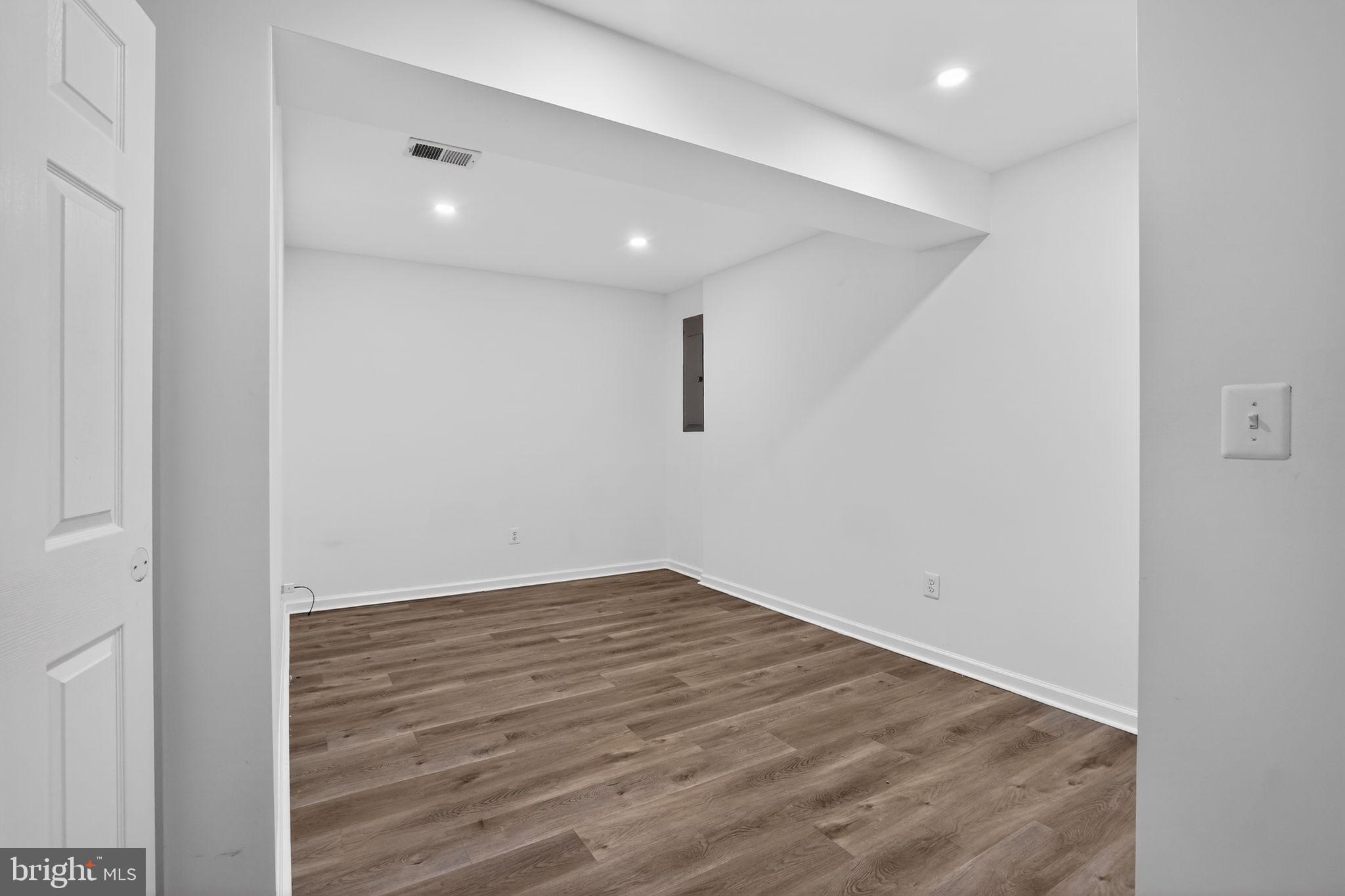 ELYSIAN HEIGHTS - Residential